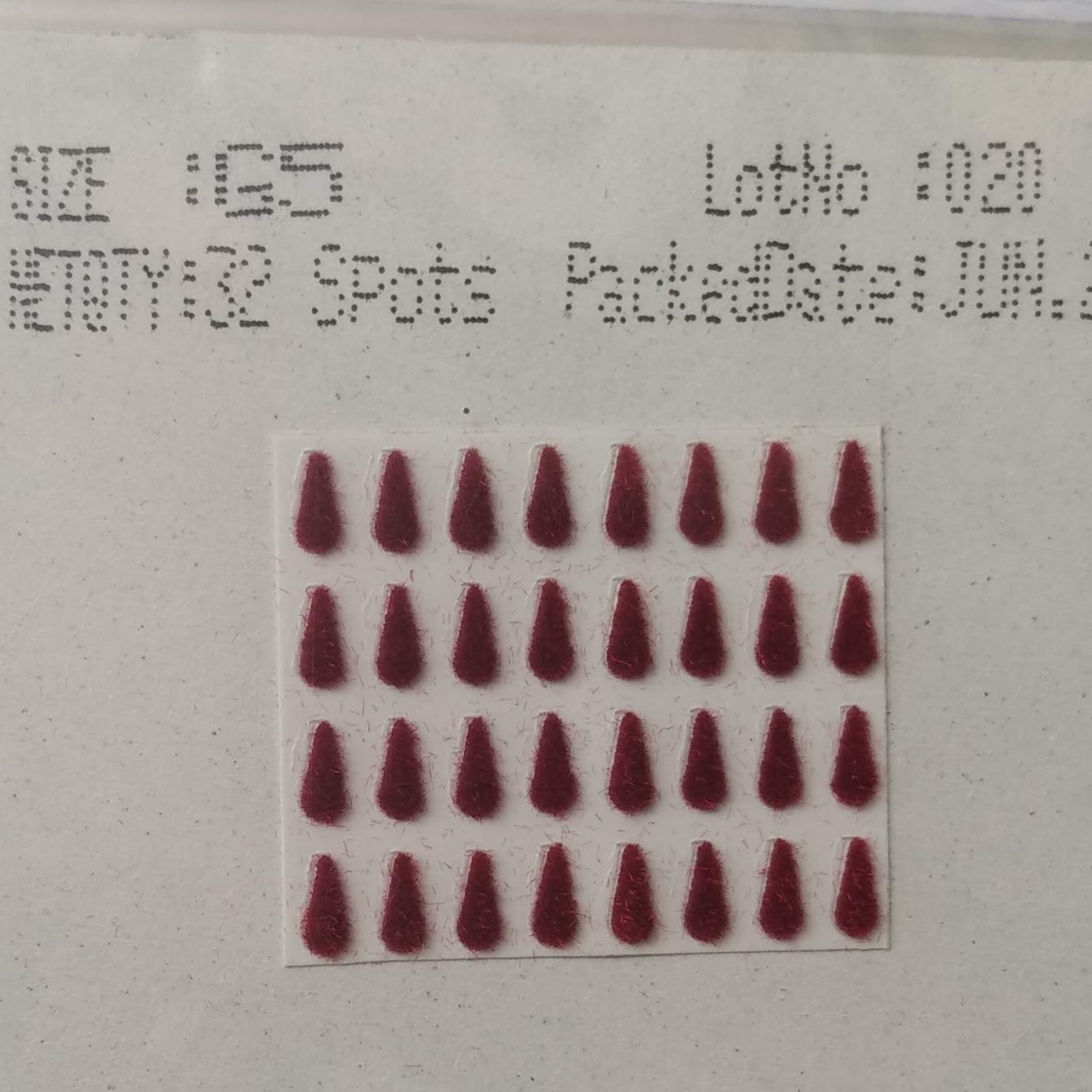 EYETEXPallavi G5 Maroon bindis(pack of 10 flaps)