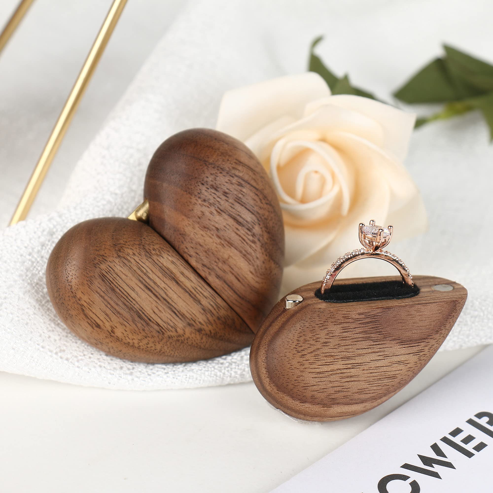 Scatola per anelli in legno a forma di cuore per matrimonio, proposta, scatola per anelli di fidanzamento, custodia per anelli in legno regalo (cuore brillante ♥ noce nero)