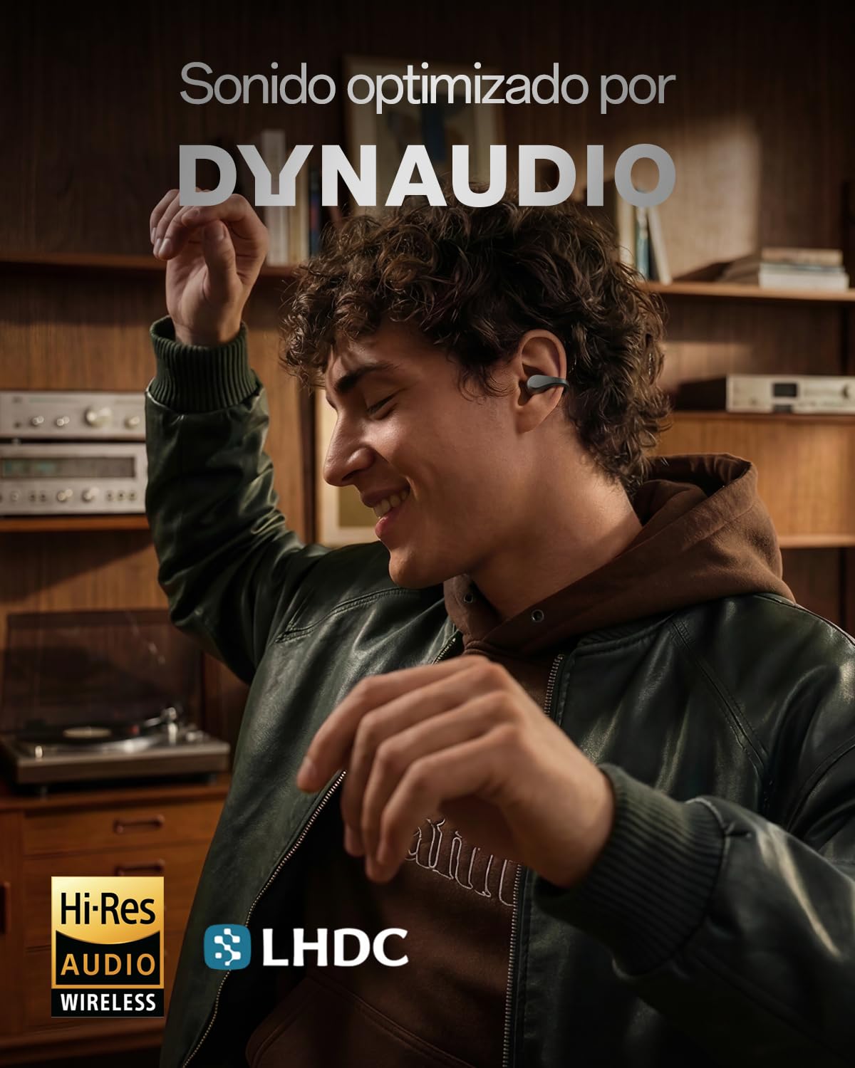OPPO Enco Clip2 Auriculares Open-Ear, Drivers 11mm+9mm, Bluetooth 6.1 Sonido Dynaudio, Comodidad EarHug, Audio Hi-Res LHDC 5.0, 40H Autonomía, Llamadas por Conducción Ósea, Luminous Gold