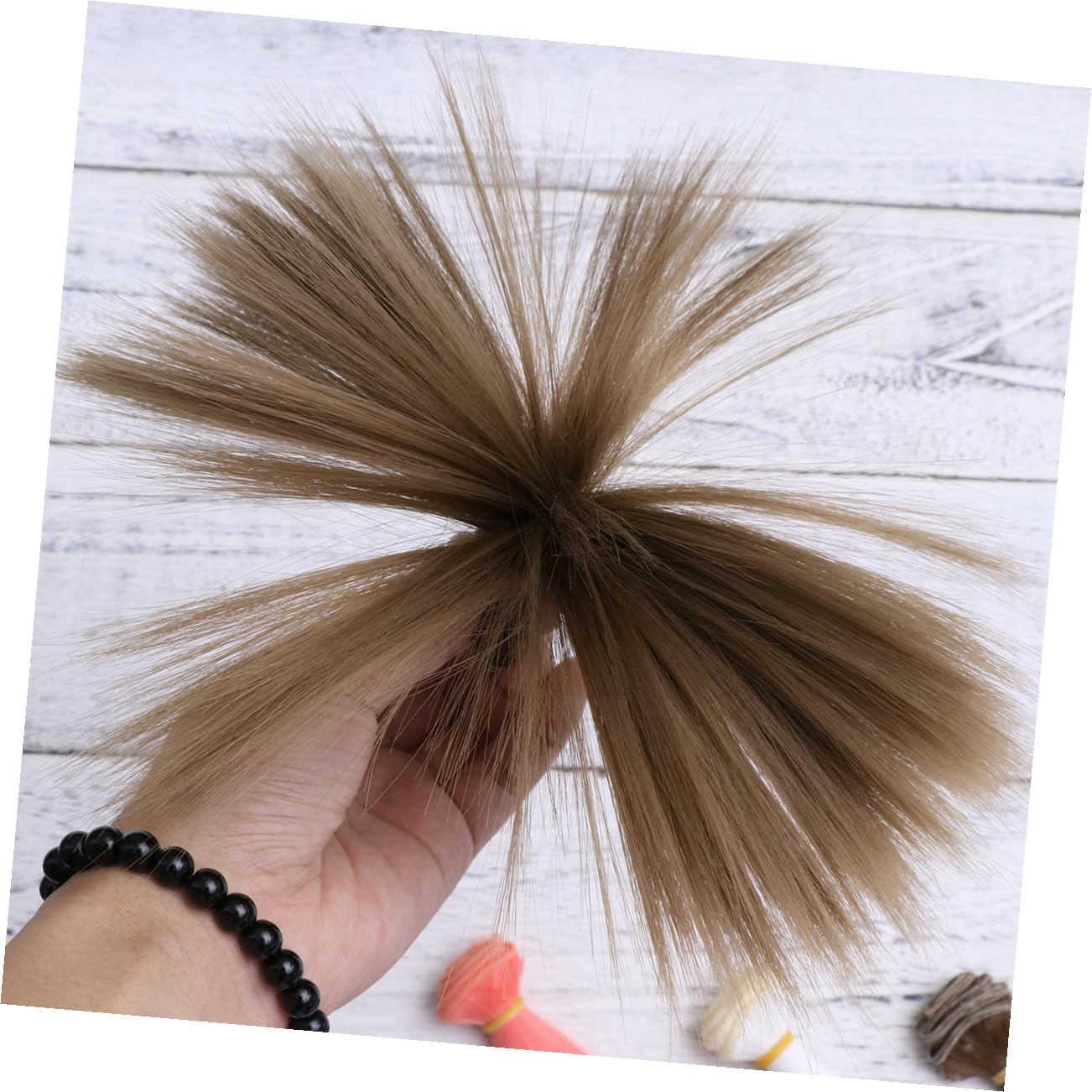 SUPVOX Parrucca Mini per Bambole Liscia Resistente al Calore 6 Pezzi Estensioni di Capelli Sintetici con Rete Elastico per Fai da Te 6.69In X 1.18In X 0.39In