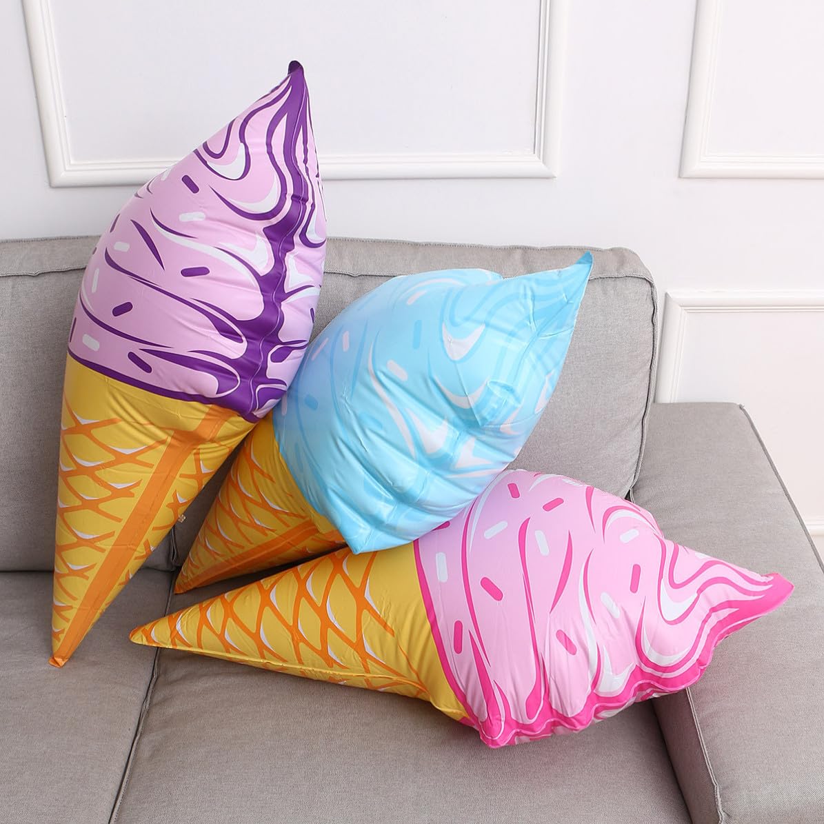 Lot de 3 Bouées de Piscine en PVC, Jouets Gonflables de Crème Glacée, Faciles à Gonfler Ranger, pour Piscine et Plage Couleur Aléatoire