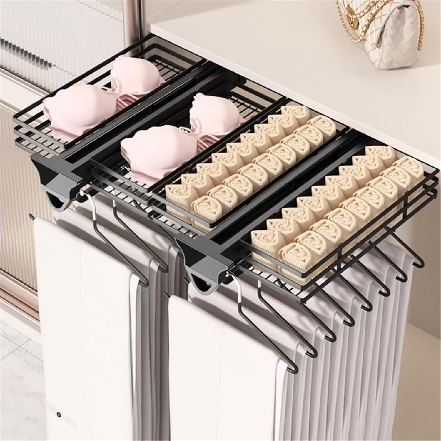 Rozszerzany organizer na drążki przesuwne do szafy, wydajne zarządzanie szafą z koszem. 18 W/46 cm z koszykówką