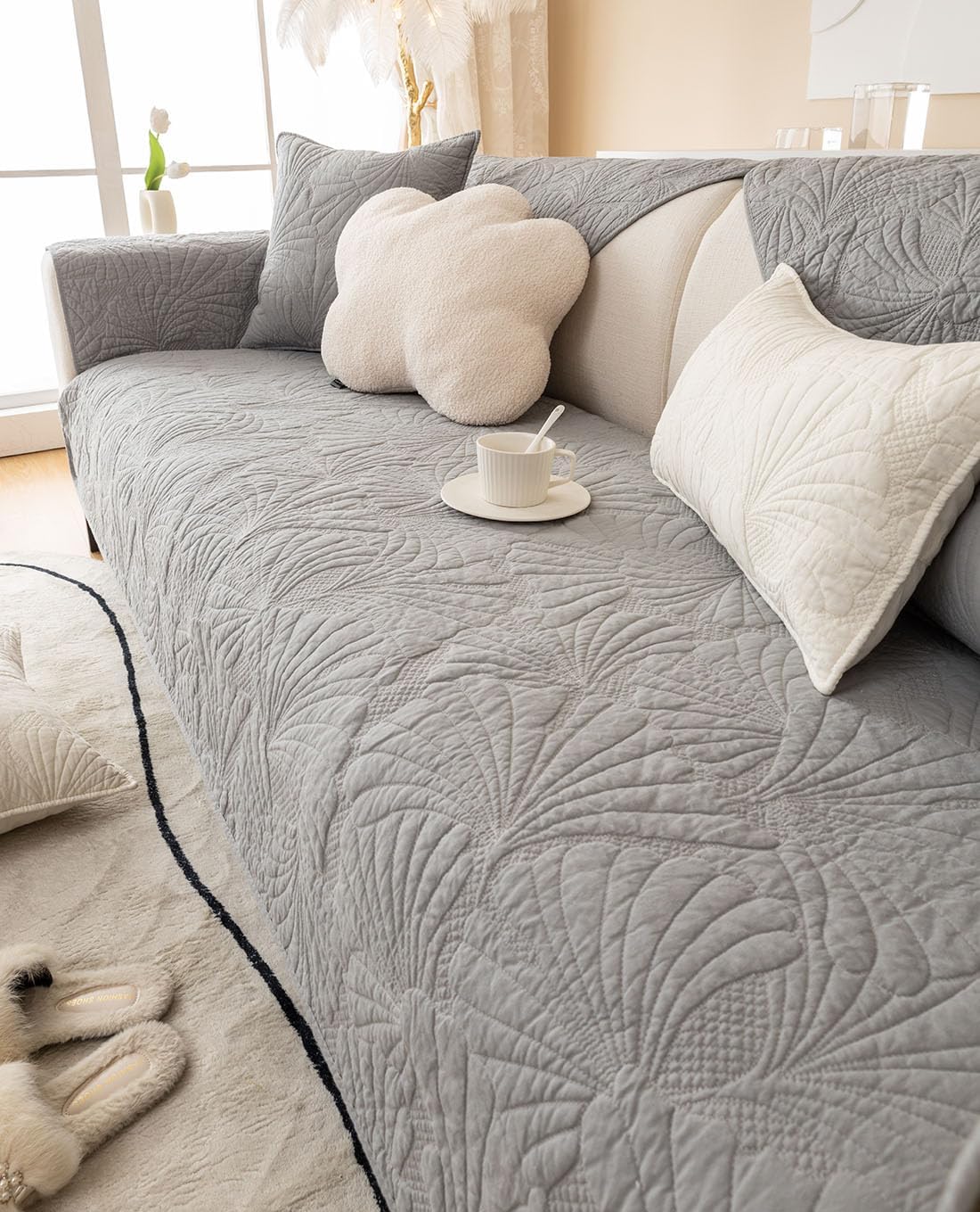 Solid Color Leaves Sofa Cover Cotton Quilted Couch Cover Anti-Slip Sectional Couch Covers Sofa Slipcover for Dogs Cats Pet Love Seat Recliner Armrest Backrest Cover (Grey A,36''x47'')