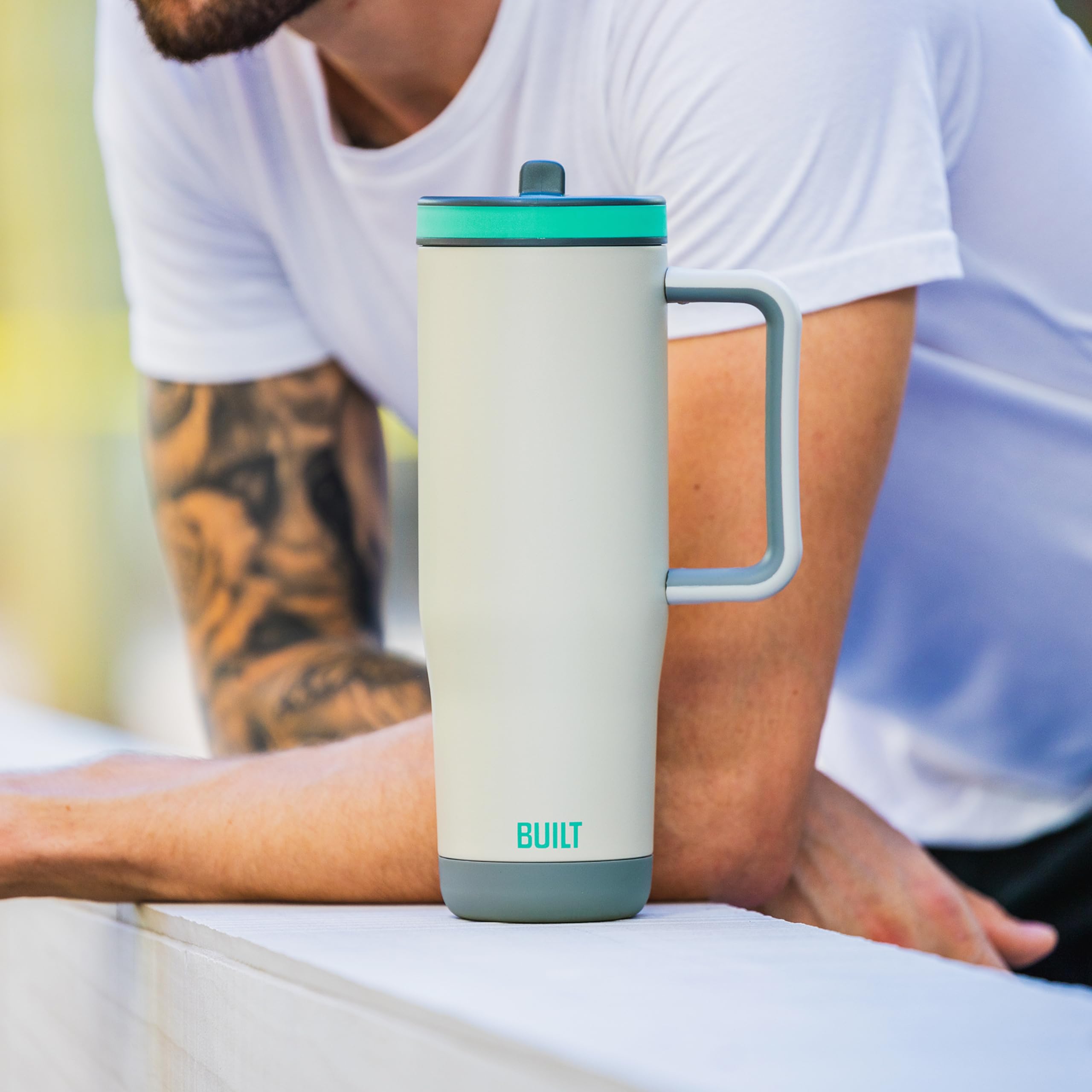 フタ希少【USA製】CASCADE CUP＋ROCKY CUP蓋付 折りたたみ式 Amazon.com | Built 40 oz Cascade Flip Straw Tumbler, Double Wall