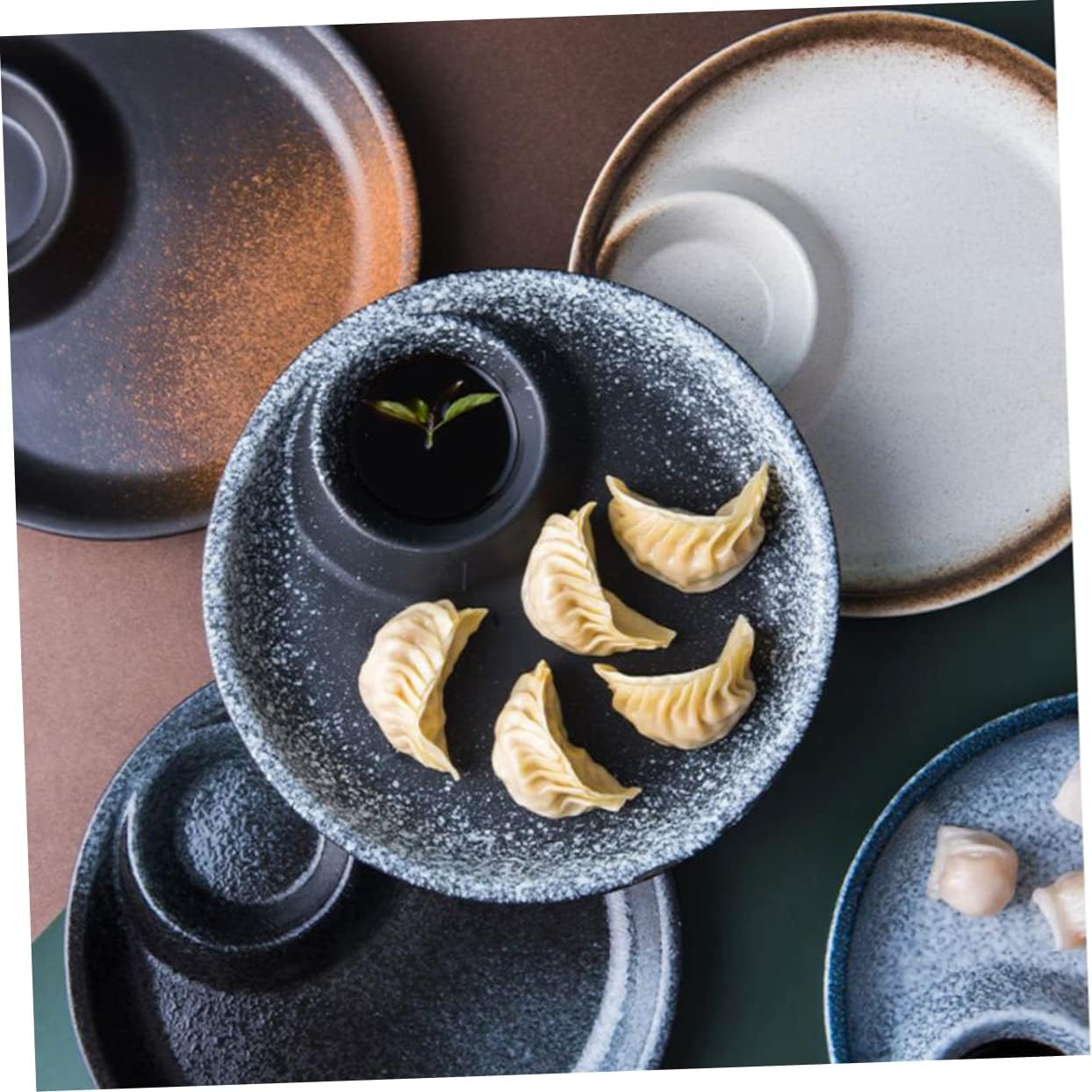 Cabilock Service Plate Skid-resistant Design Ceramic Dumpling Dinner Plate Easy to Clean Use