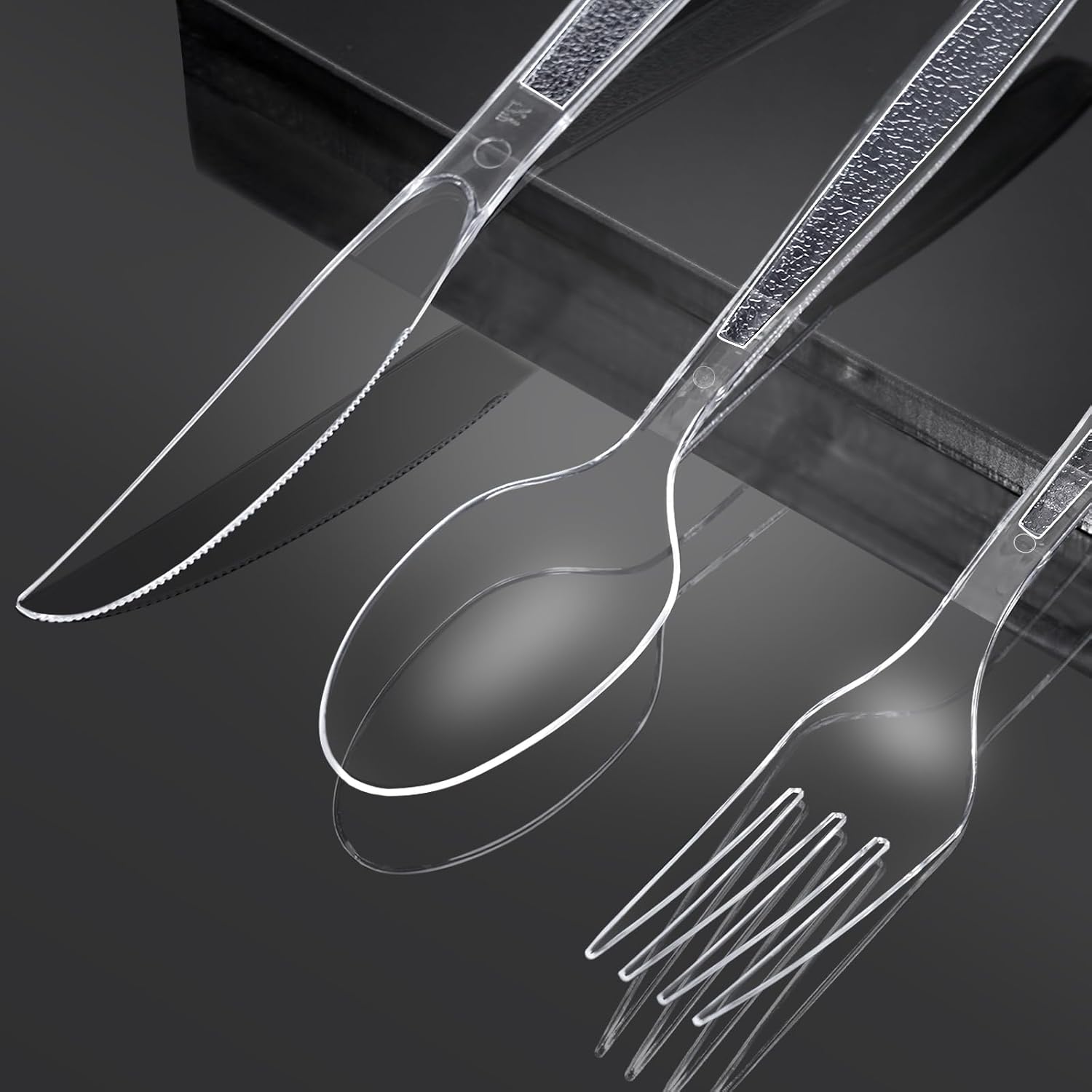 7.5" Extra Plastic Knives Heavy Duty, 120 Count Premium Disposable Plastic Knives Bulk, BPA-free & Heat Resistant, Solid and Sturdy Clear Knives for Parties, Events and Daily Use - Image 5