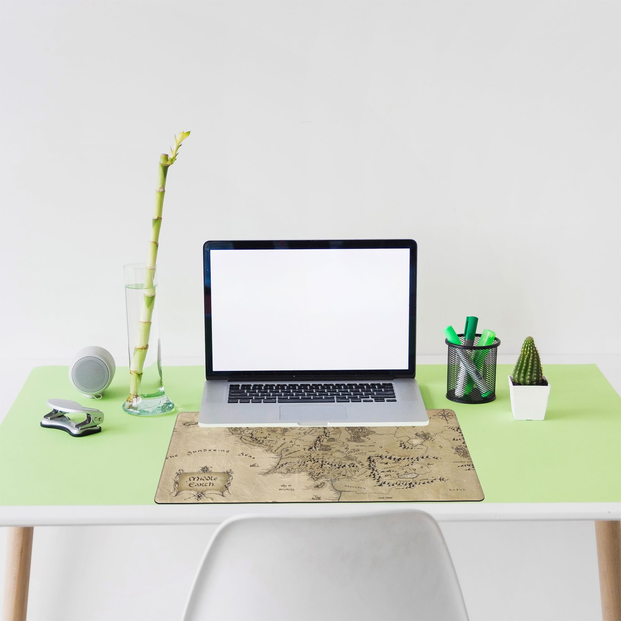 Alfombrilla de mouse grande extendida con mapa de la Tierra Media, alfombrilla de mouse XXL para teclado y mouse, base de goma antideslizante con bordes cosidos para decoración de escritorio de