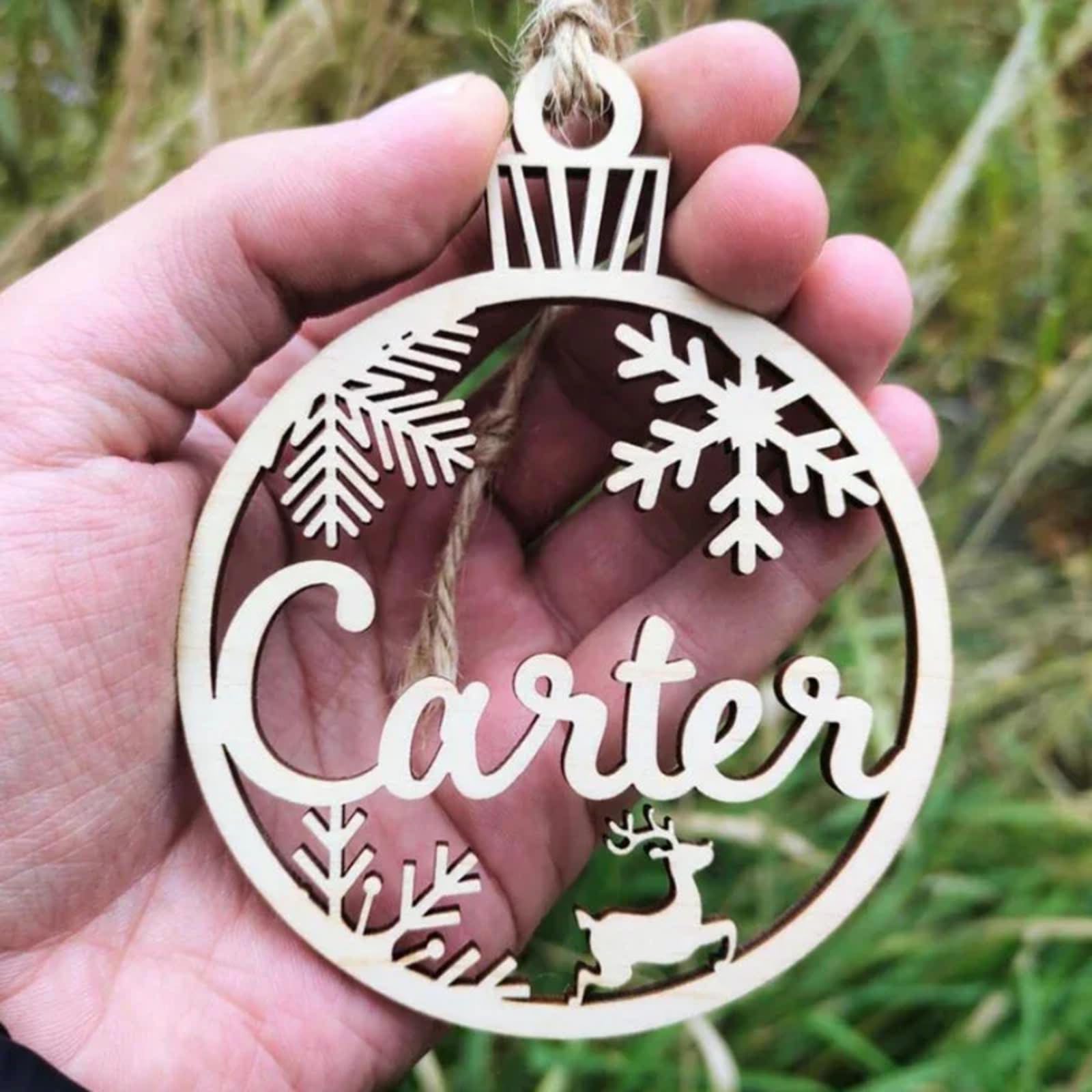 Personalisierte Weihnachtsschmuck, Weihnachtsbaum-Holzdekorkugeln, Geschenkpapieranhänger, personalisierte Lasergravur, verschiedene Namen, Tischkarte, Weihnachtsdekoration (20 Stück, B)