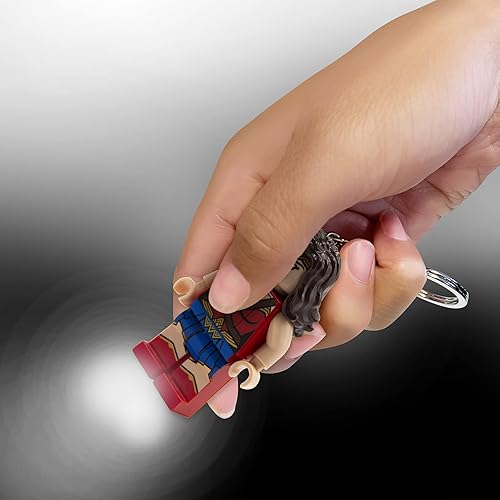 Miniatura 6 de LEGO DC Wonder Woman - Llavero con luz y etiqueta para bolsa