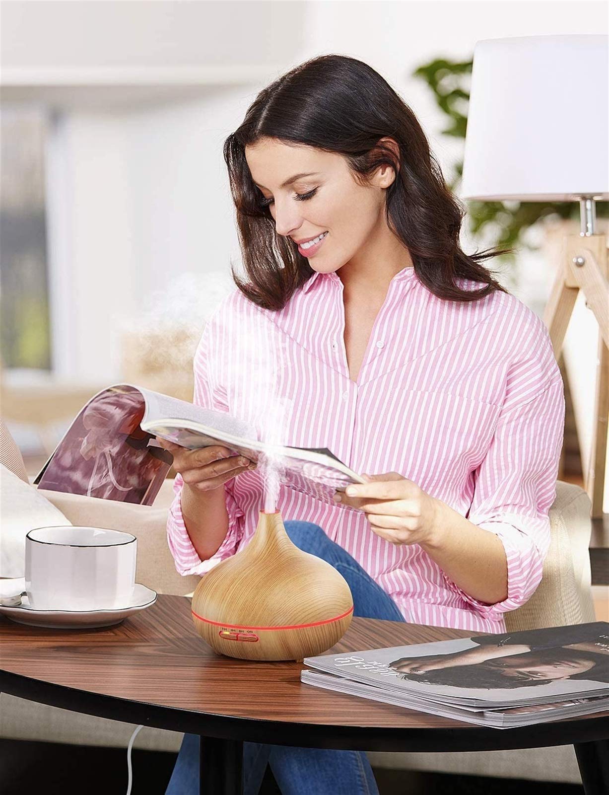 Diffusore di olio essenziale, diffusore di aromaterapia da 300 ml, set regalo dell'umidificatore di umidificatore aromatico fresco, impostazione 4 timer, BPA- Auto-off gratuito, senza acqua, 7 co