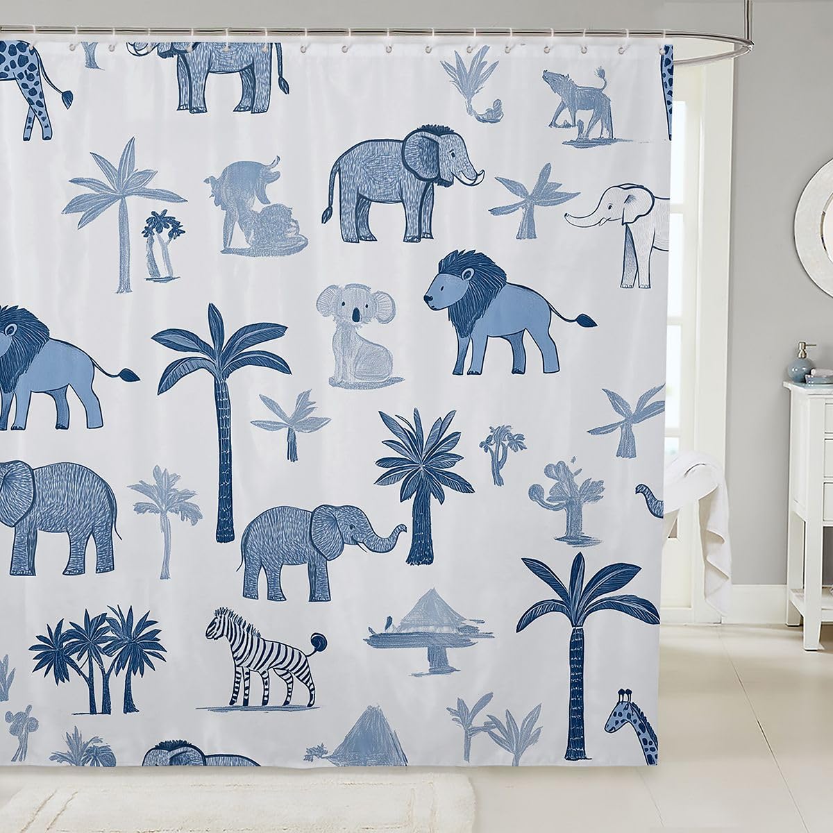 Rideaux de douche kawaii jungle 180x210 pour créer une salle de bain enfant ludique