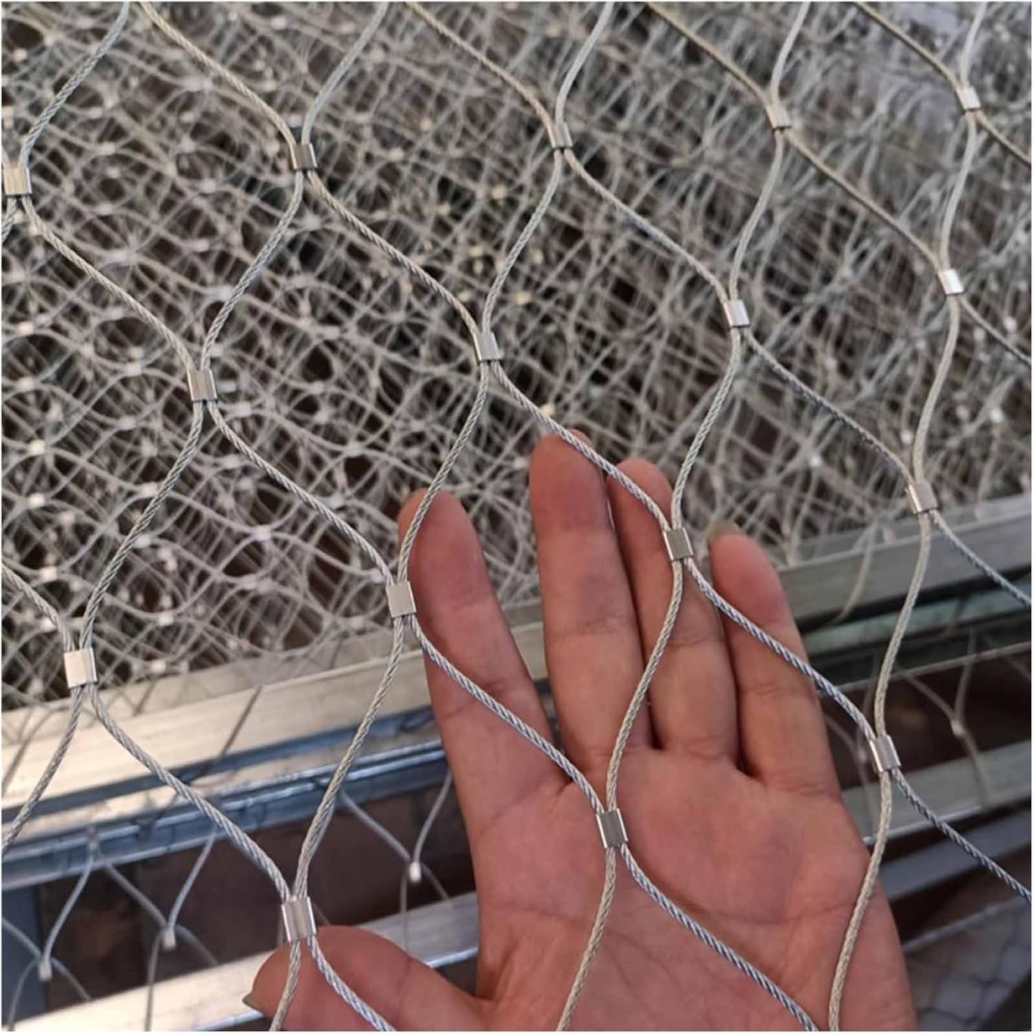304 Stainless Steel Climbing Net Garden Safety Fence for Plants Pet Barrier Ideal for Football Field Zoo Balcony (1.2x30m)