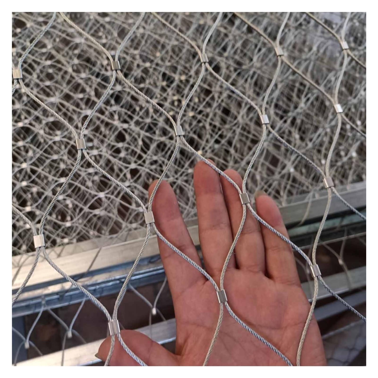 Siatka wspinaczkowa ze stali nierdzewnej 304, kratka ochronna, bariera ogrodowa, na boisko do piłki nożnej i zoo, balkon, 1 x 4 m, ochrona na zewnątrz