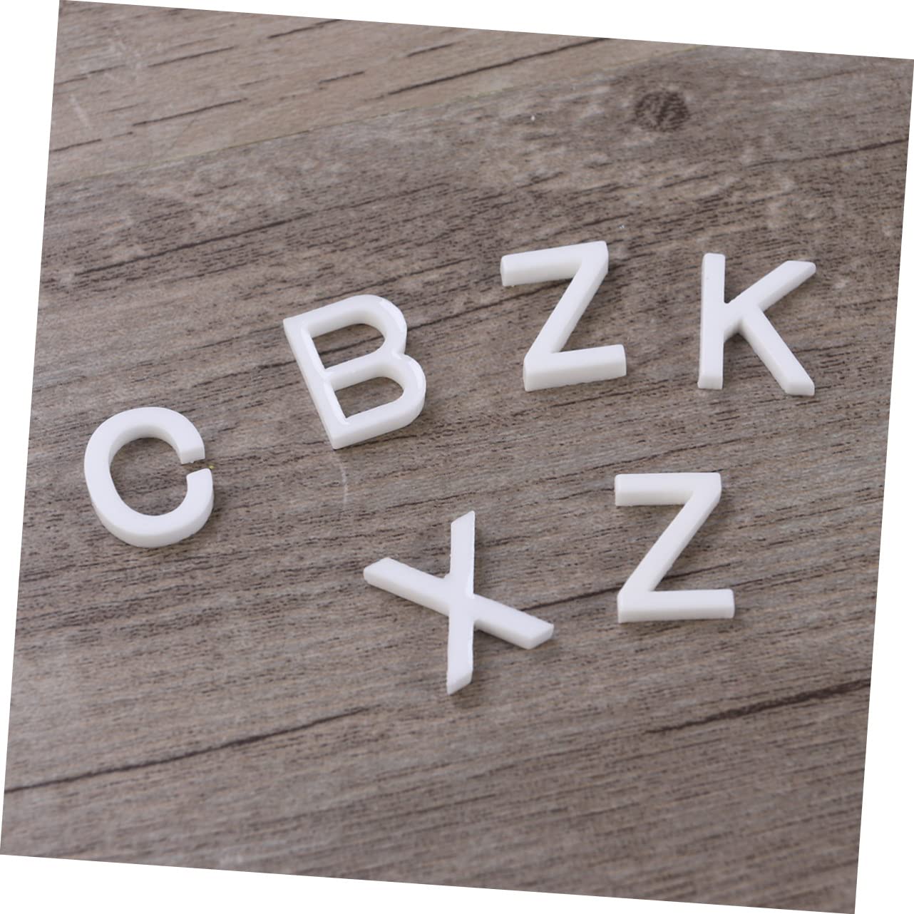 NUOBESTY 600 Pz perline dell'alfabeto gioglielli le cadeau lettera perline sciolte perline con lettere per la creazione di gioielli ar accessori figura acrilica lettere acriliche bianca