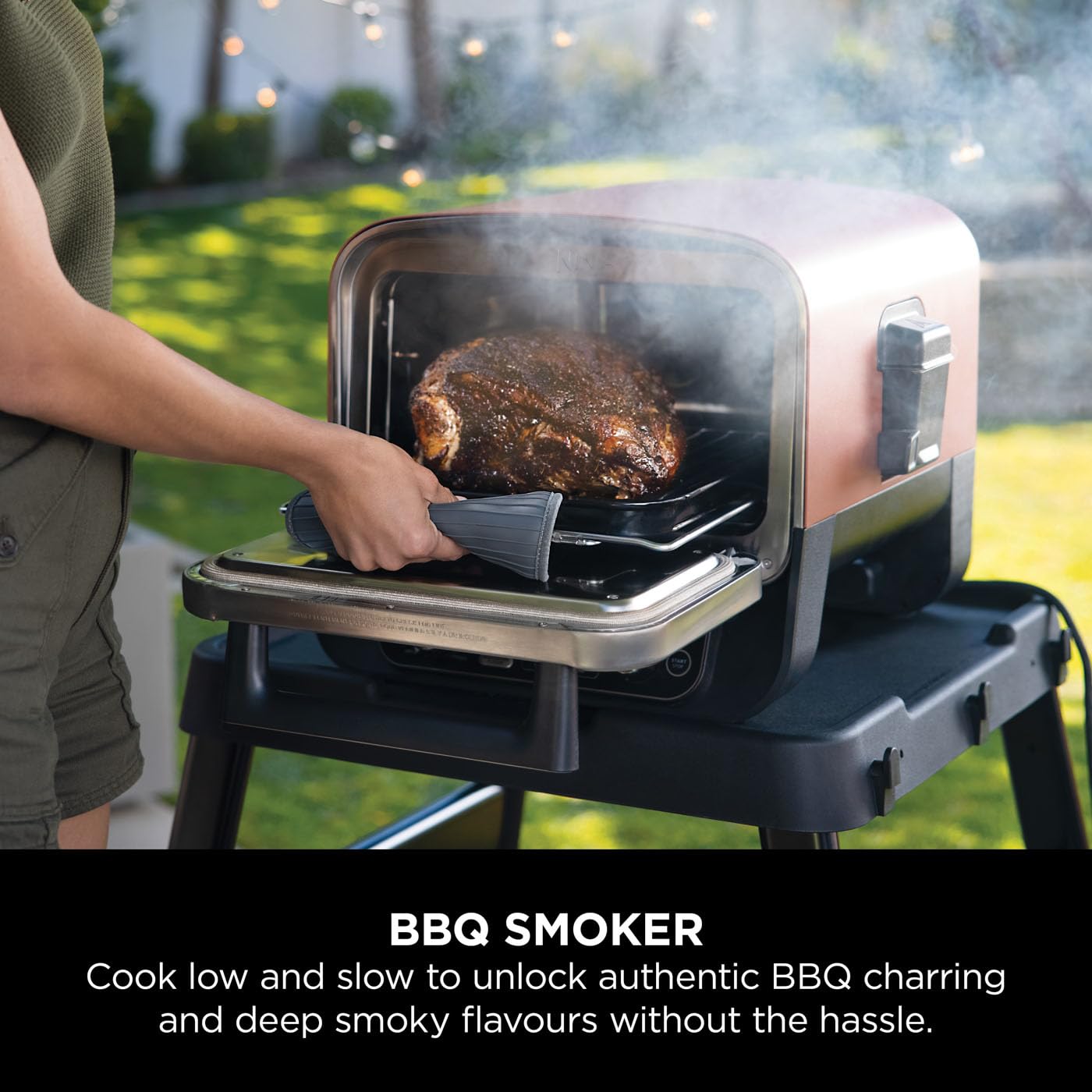 Ninja Woodfire Electric Outdoor Oven, 8-in-1 Pizza Oven, High-Heat Roaster & BBQ Smoker with Roast Rack, Pro-Heat Tray, Pizza Stone,Wood Pellets & Scoop, Electric,6 Pizza Settings,Burnt Orange OO101UK — view 12