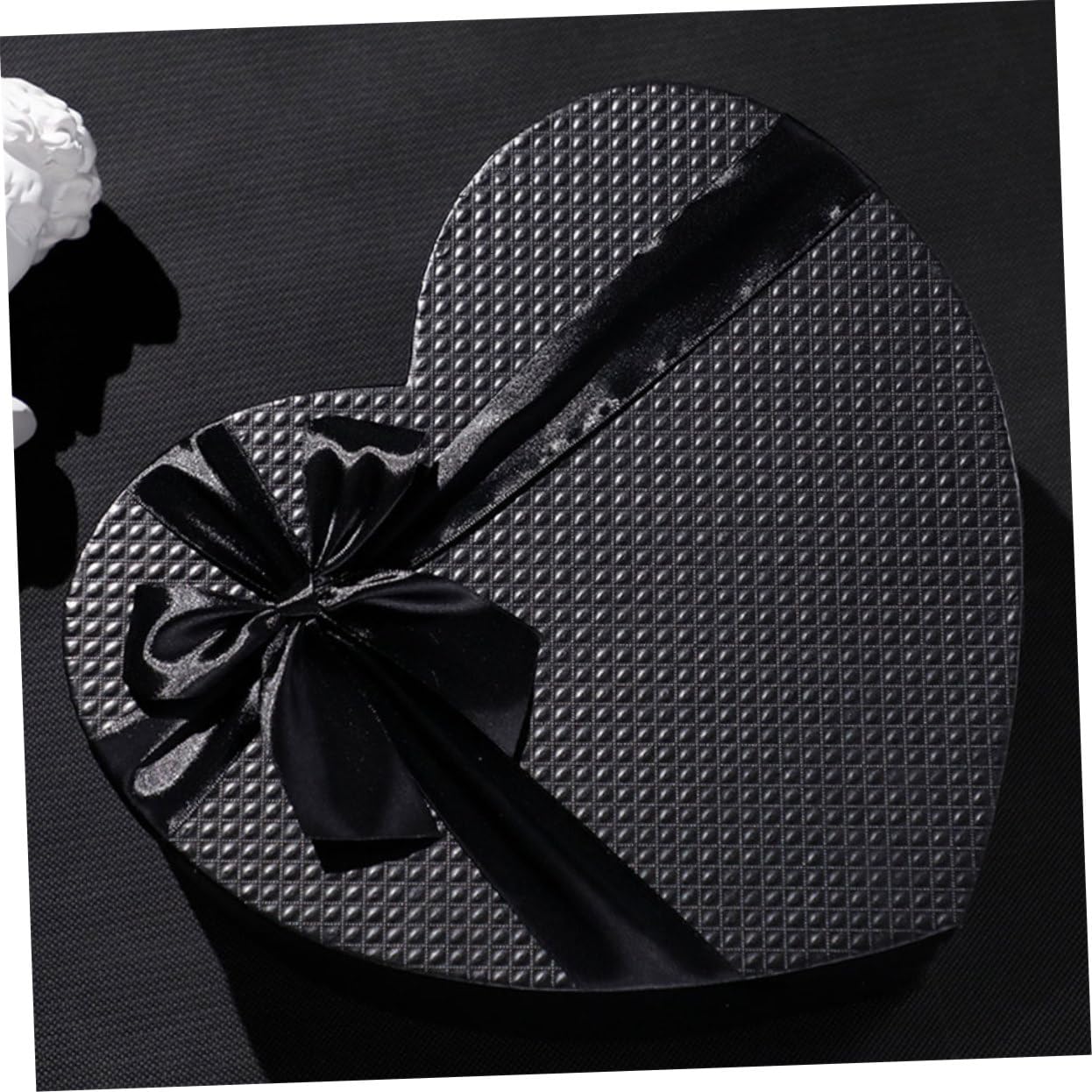 Alipis 2stücke Herzform Geschenkverpackung Für Valentinstag Schwarze Pappschachtel Präsentation Von Süßigkeiten Blumen Und Kleinen Geschenken Für Besondere Anlässe