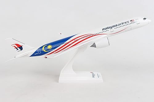 Miniatura 9 de Skymarks Daron Malasia A350-900 1/200 (SKR1073)