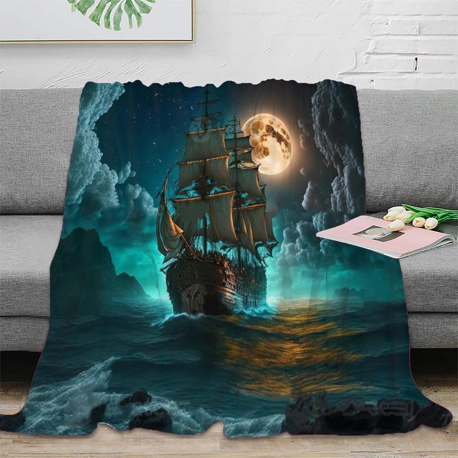 XiaopangXY Large Soft Fleece Pirate Boat Throw Blankets 50x60inch(127x152cm), Sailboat Full Moon Stylish Design Throw Blanket for Couch, Fuzzy Cozy Lightweight for All Season
