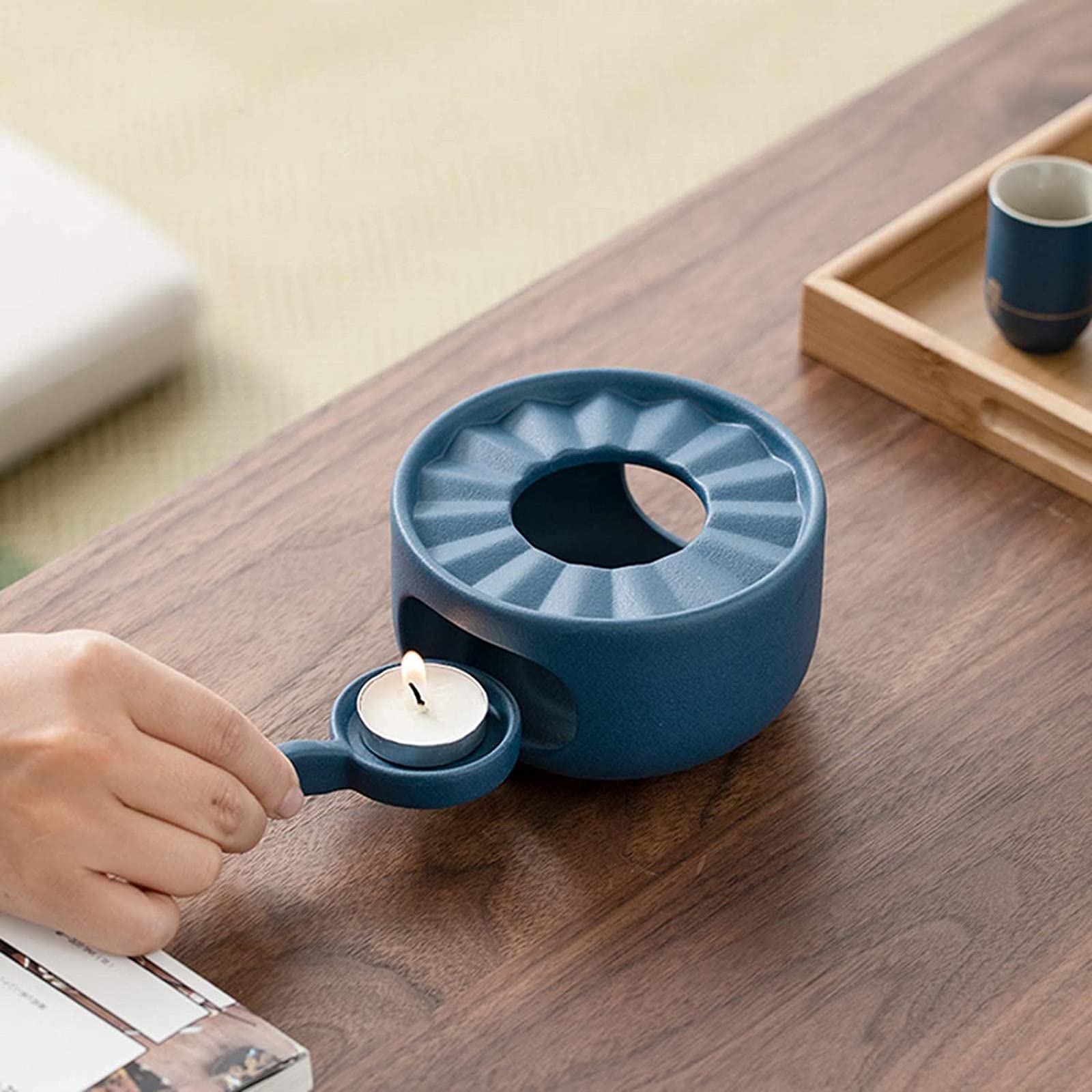 Juego de Sake conciso con Calentador, Kit de Bebida de Saki Caliente de cerámica Japonesa Tradicional de Porcelana, Incluye 1 Estufa 1 tazón de Calentamiento 1 Botella de Sake 4 Tazas y