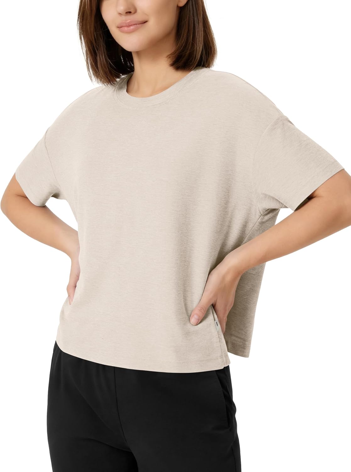 ODODOS Women's Oversized Performance Tee - Ultra Soft odSTRATUM Tech Short Sleeve Relaxed Top Crew Neck T-Shirts