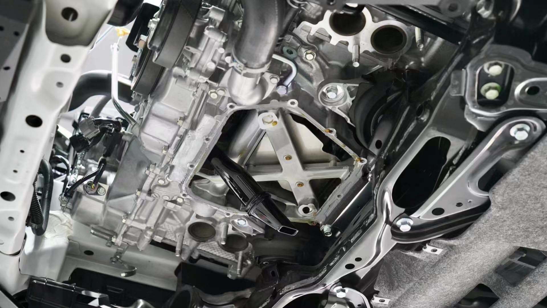 Amazon | FA24 オイルパンバッフル ニューBRZ・GR86用 | バッフル | 車