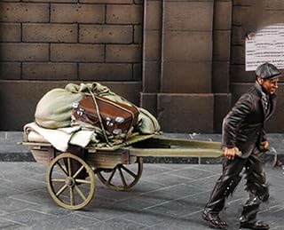 Risjc 1/35 WWII civilians fleeing Resin Soldier Model (with Wooden cart) unpainted and unassembled Miniature Model kit/51623T