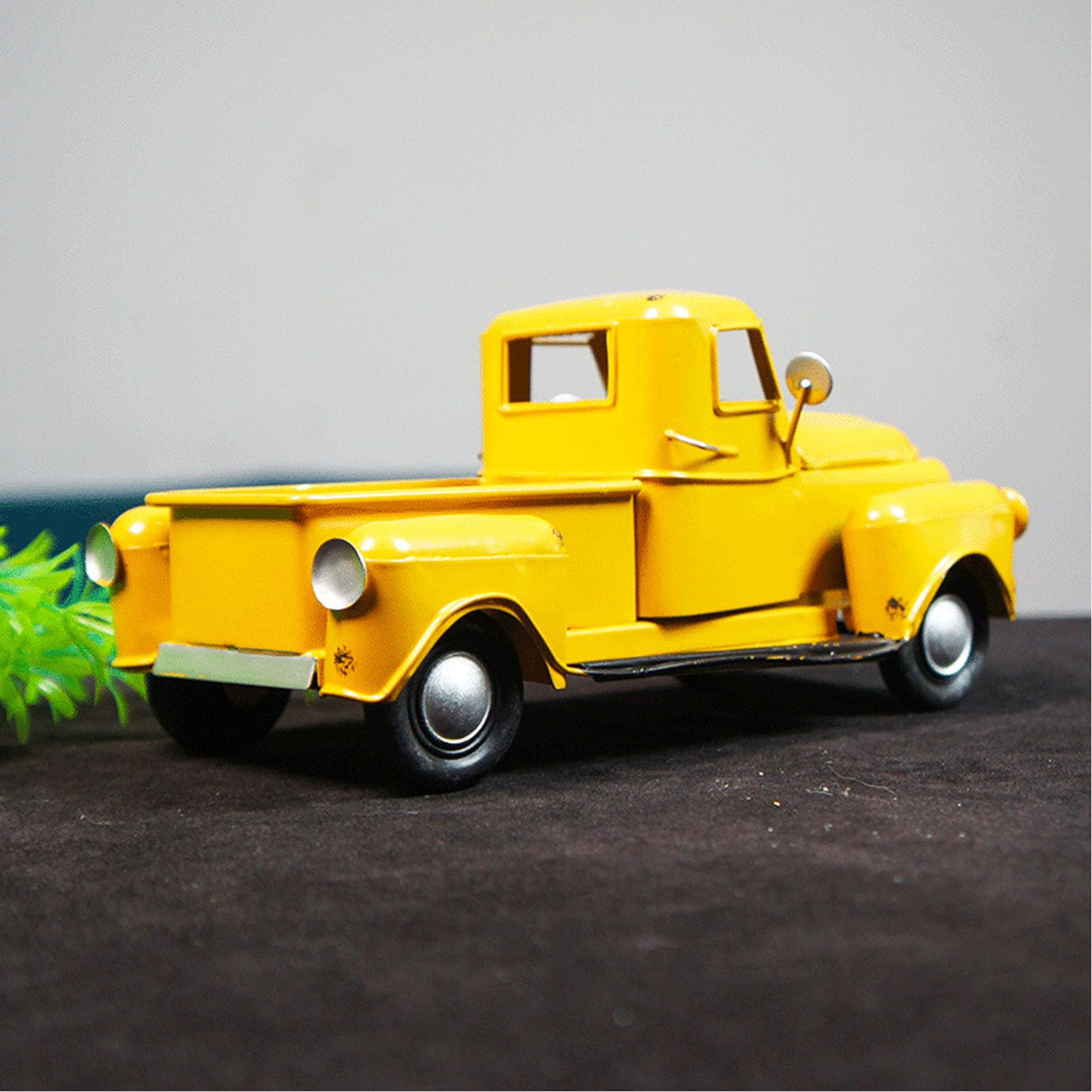 Sharplace Pickup-Truck 1:36 – Metall-Modell Mit Rückzugmotor, Türen Zum Öffnen, Für Kinder Ab 3 Jahren, Inkl. Tasche!