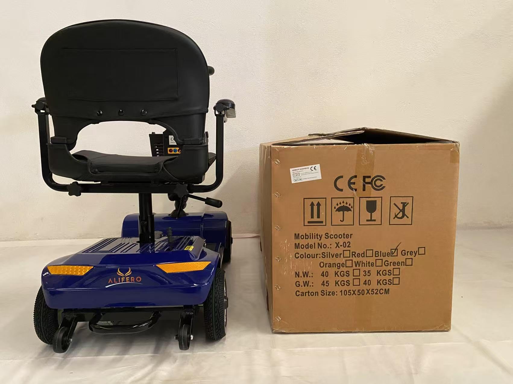 Scooter de Movilidad Eléctrico de 4 Ruedas, Plegable, para Personas Mayores y Movilidad Reducida, Autonomía de hasta 20 km, Neumáticos Antipinchazos, Rojo