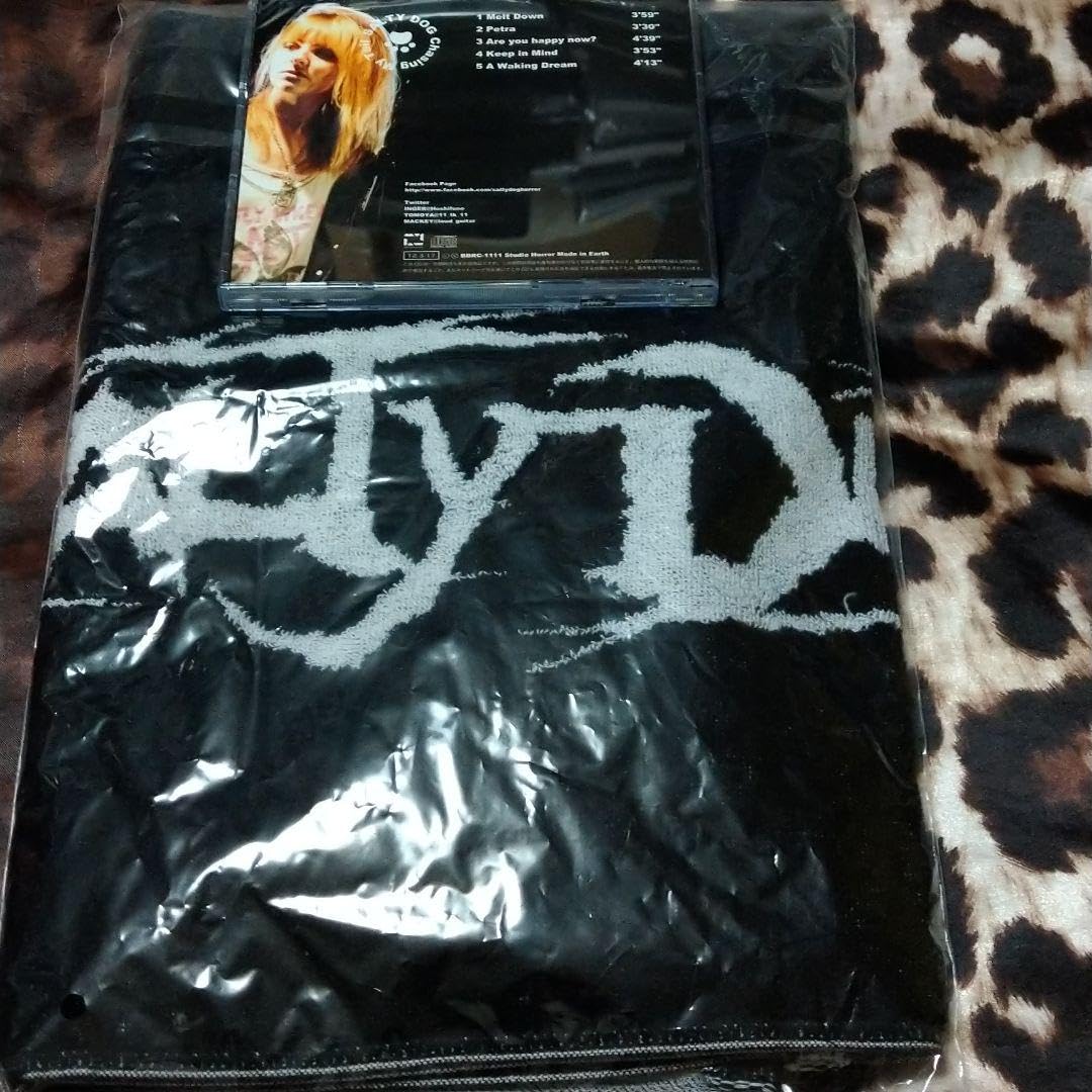 SALTY DOG グッズセット☆(サイン入り) Amazon.co.jp: SALTY DOG グッズセット(サイン入り) : おもちゃ