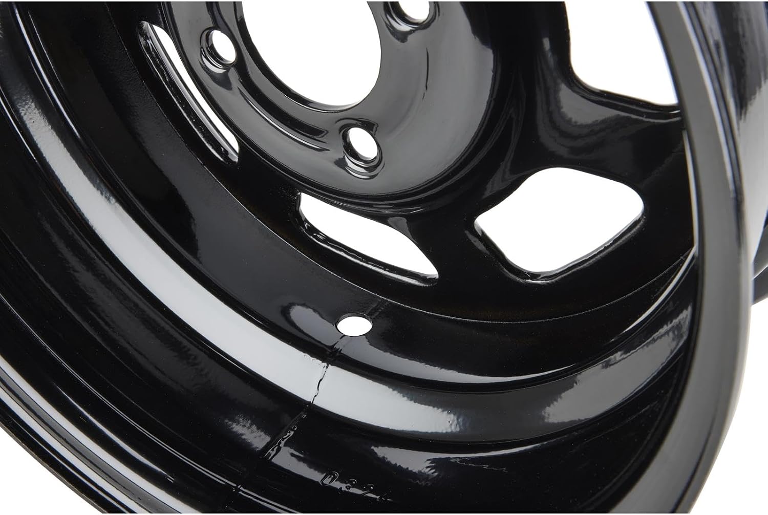 Speedway Motors Bassett 15x7 DOT D-Hole Steel Racing Wheels 4x100mm Bolt Pattern 4 Inch Backspace Black Powder Coated, 1 Wheel with Set of 4 Valve Stems