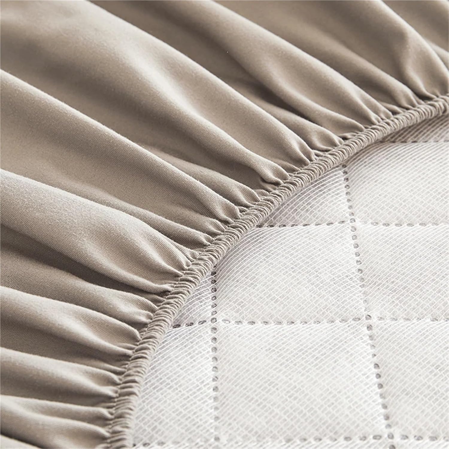 Waterproof Mattress Protector with 360 Elastic Band Quilted Mattress Protector Cover No Pillowcase(Full)