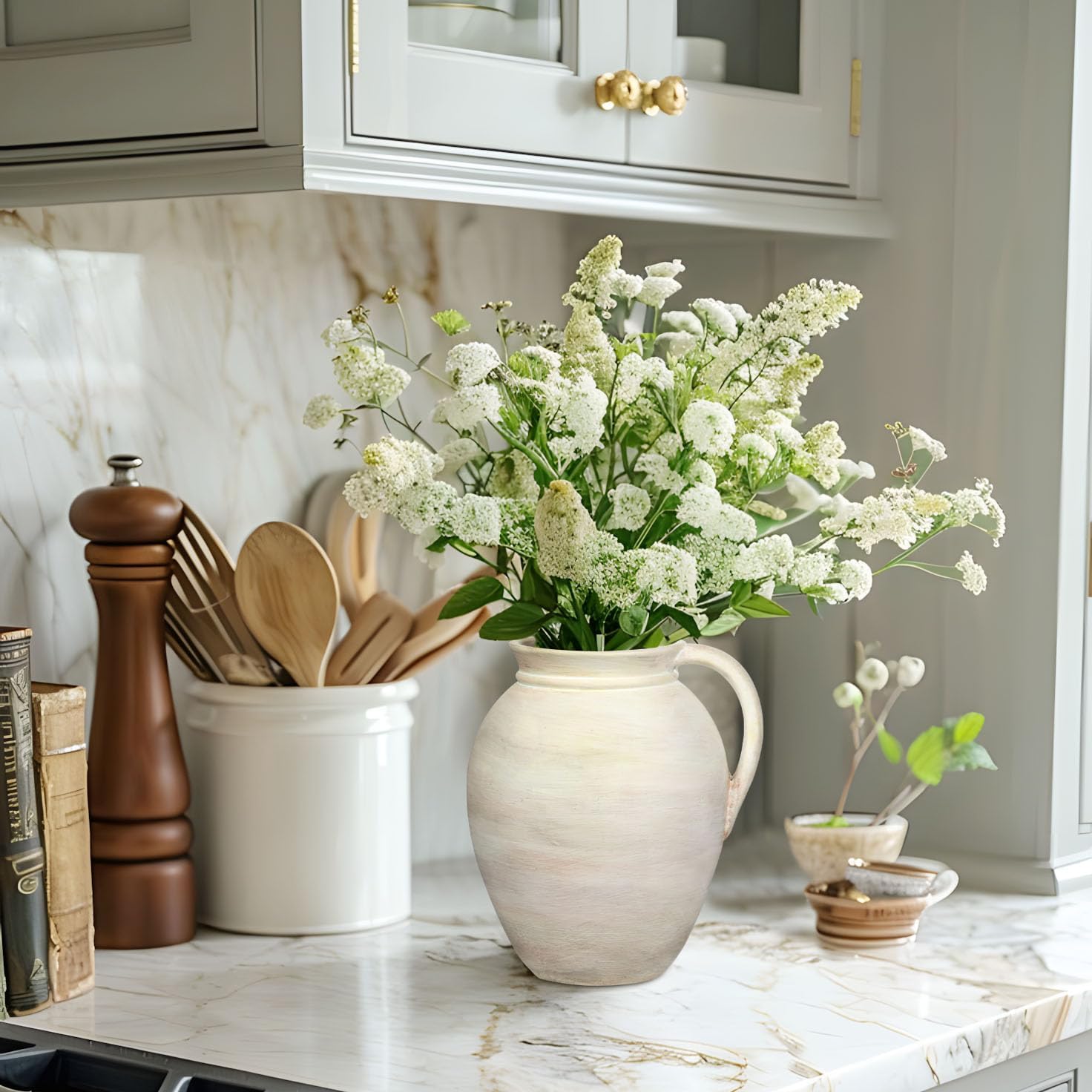 Ceramic Rustic Farmhouse Vase, 7.1" Pottery Beige Pitcher Vase for Flowers Pampas Grass Centerpieces Boho Modern Rustic Farmhouse Decor for Living Room Kitchen Countertop Entryway Dinner Table Shelf