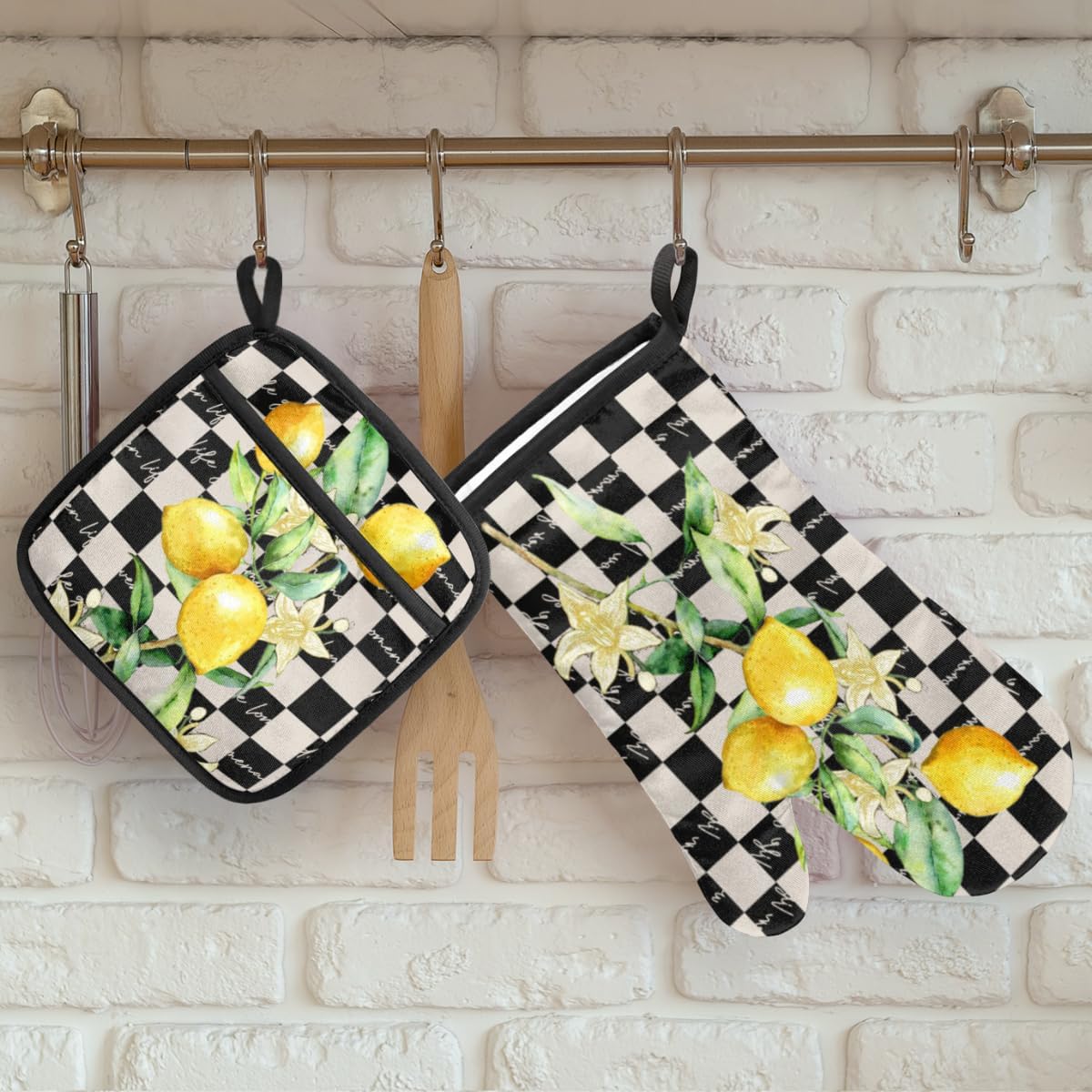 Kitchen Oven Mitts Heat Resistant Cooking Gloves with Hanging Loops Retro Lemon Checkered Grid Oven Mitts and Pot Holders Pad Set for Cooking Baking Grilling