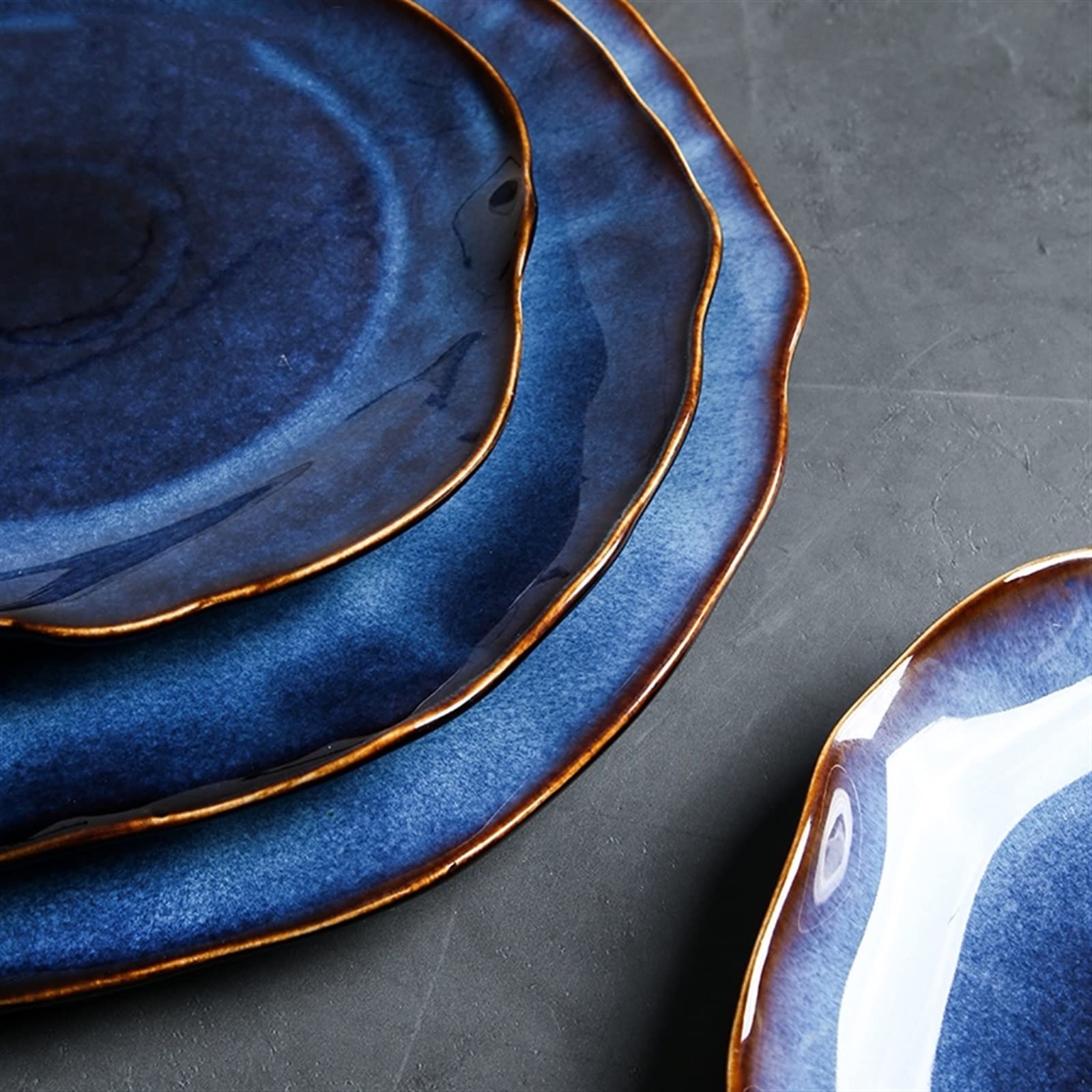 Platos Llanos Platos de cerámica Plato Plano Irregular Azul Profundo Plato de cerámica Decoración del hogar Vajilla Bandeja de vajilla Suministros de Cocina del Hotel 2 Piezas Platos postre(27cm)