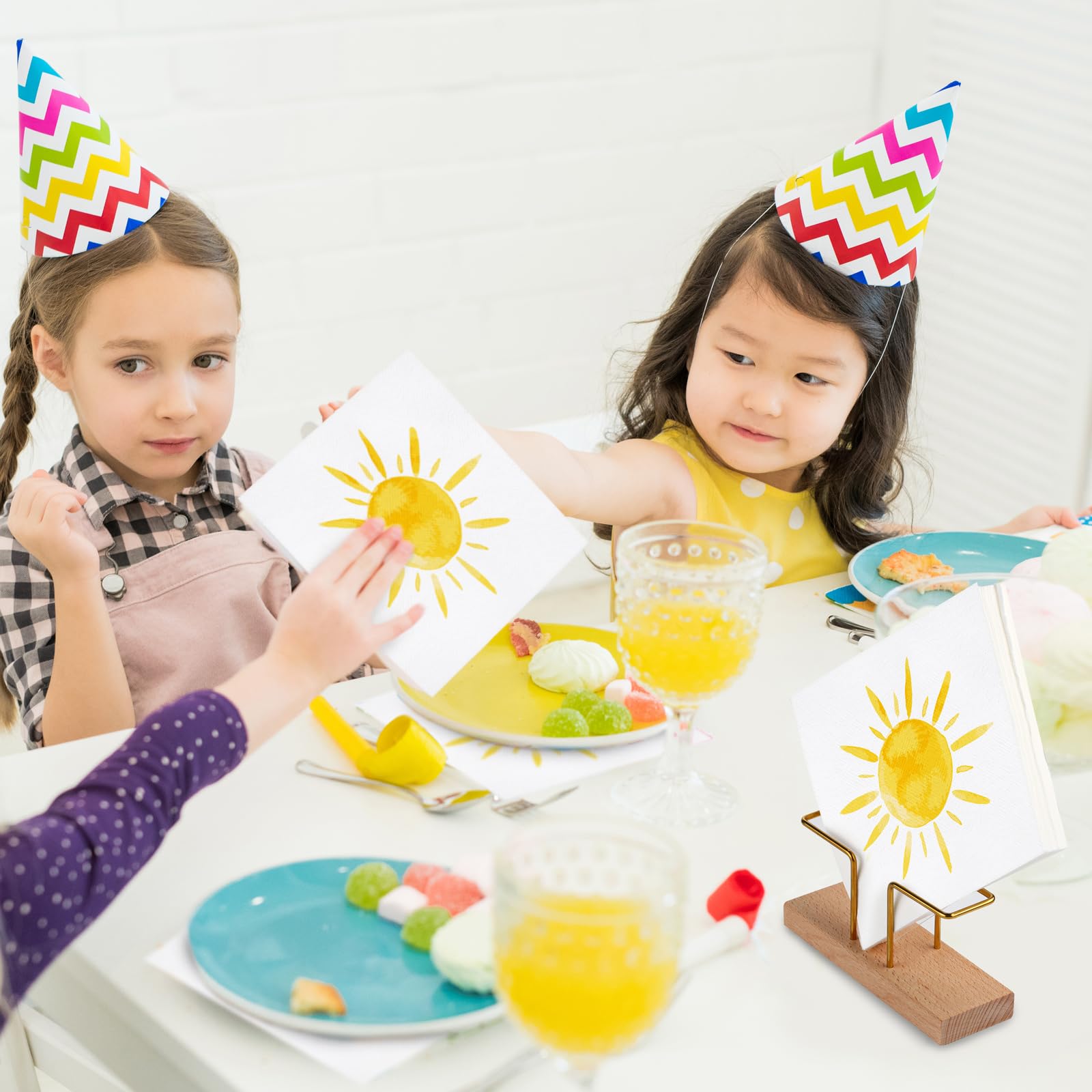 Aodaer Lot de 48 serviettes jetables en papier pour décoration d'anniversaire, cocktail, dîner, 33 x 33 cm, serviettes de table dépliées pour fête d'anniversaire au soleil
