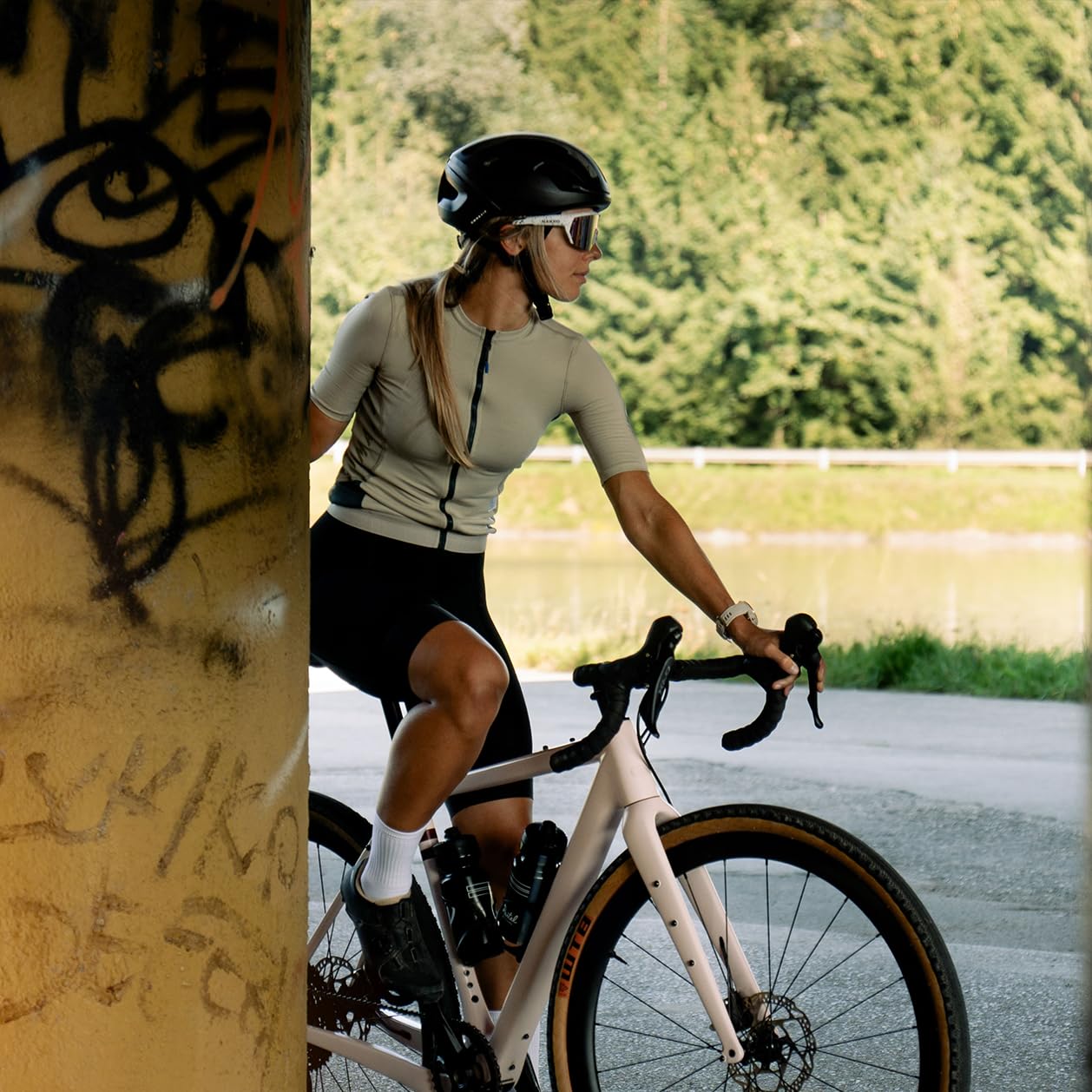 NAKED Optics Blade okulary sportowe męskie, okulary rowerowe damskie, sportowe okulary przeciwsłoneczne z ochroną UV400, szybkie okulary, okulary do jazdy na rowerze wyścigowym, okulary do biegania,