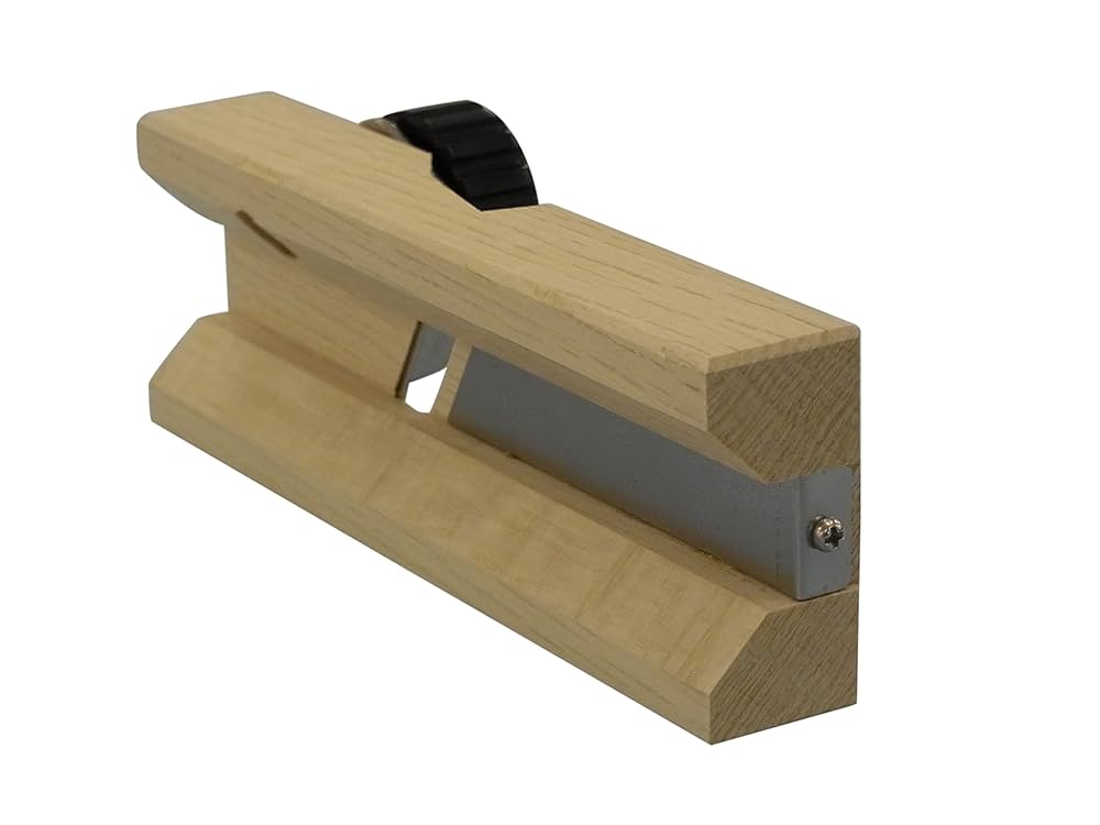 かんなぎ様　w32 Amazon.co.jp: 山谷製作所 六兵衛ボードカンナSミニ : DIY