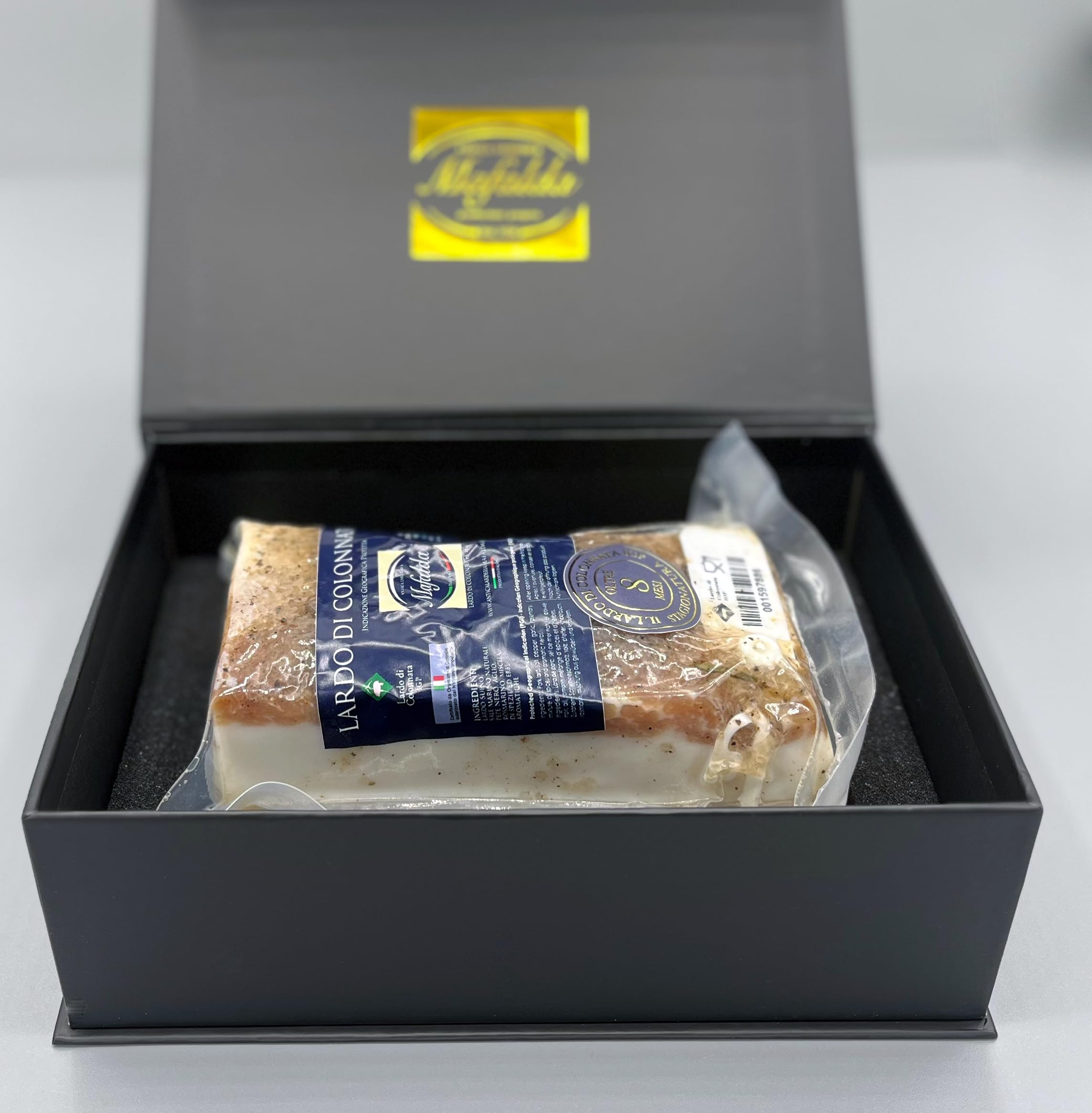 Mafalda Lardo di Colonnata IGP Special Reserve, die älteste Larderia in Colonnata seit 1930, natürlich und handwerklich, ohne chemische Konservierungsstoffe, 8 Monate gereift (1 Kg)