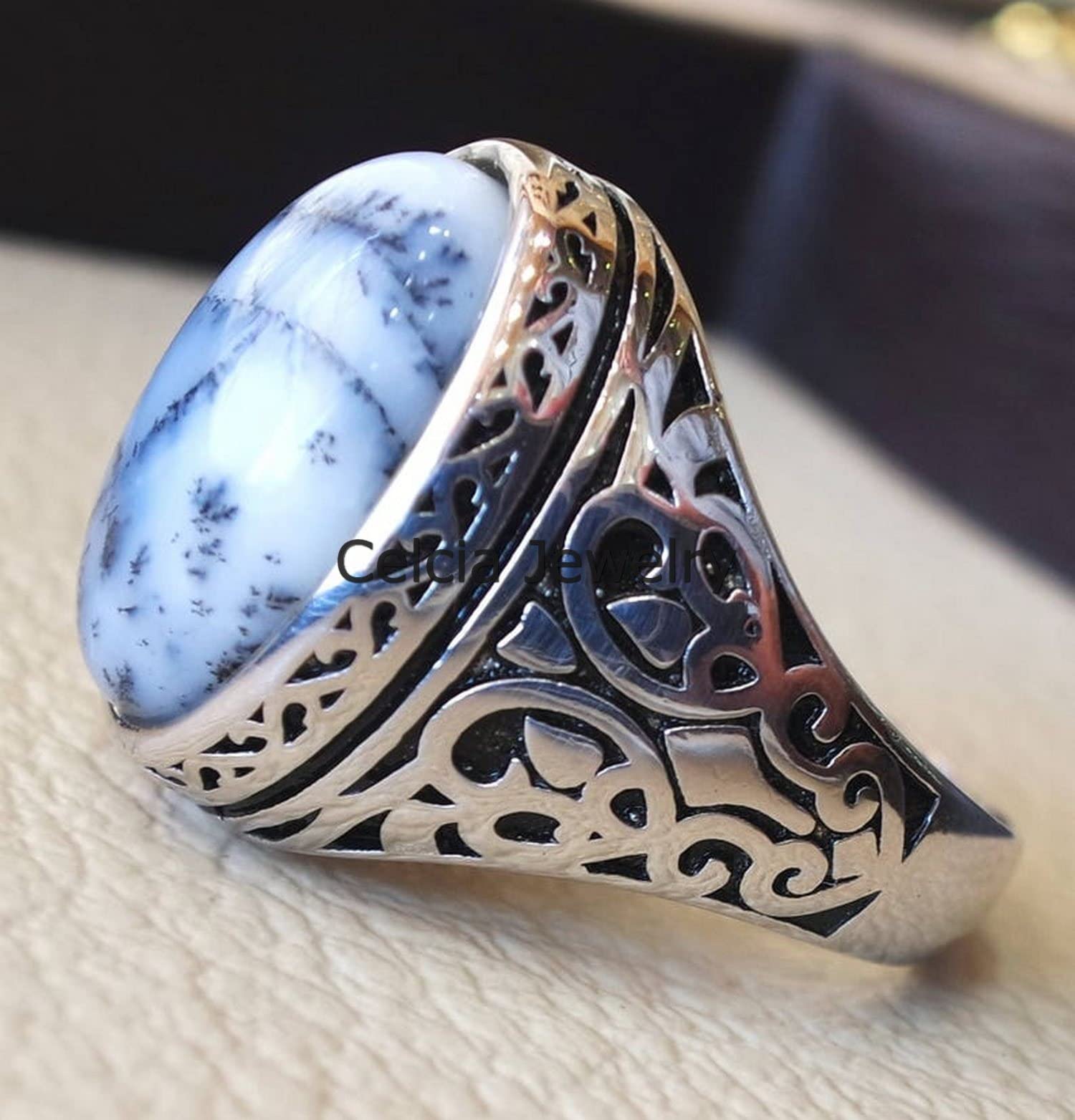 Anello ovale cabochon pietra preziosa viola agata ametista, anello di dichiarazione, anello sigillo, regali per la festa del papà, anello d'argento ossidato, regali di pietra di nascita di febbraio