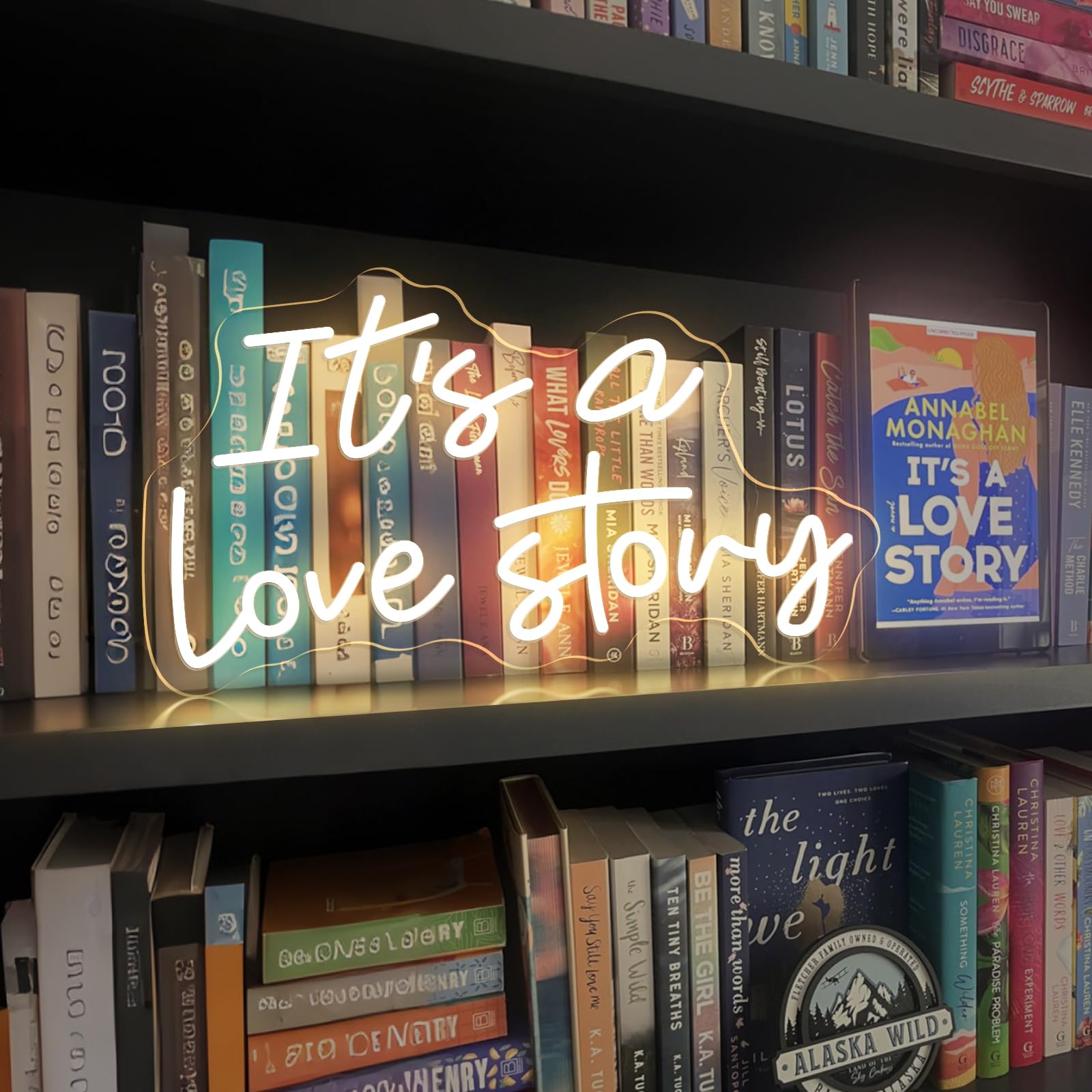 Neonowy znak LED "It's a Love Story", ciepłe białe światło