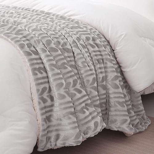 Miniatura 5 de Exclusivo Mezcla Manta de forro polar sherpa, mantas reversibles de felpa de terciopelo y mantas suaves para sofá, 50 x 70 pulgadas, gris claro