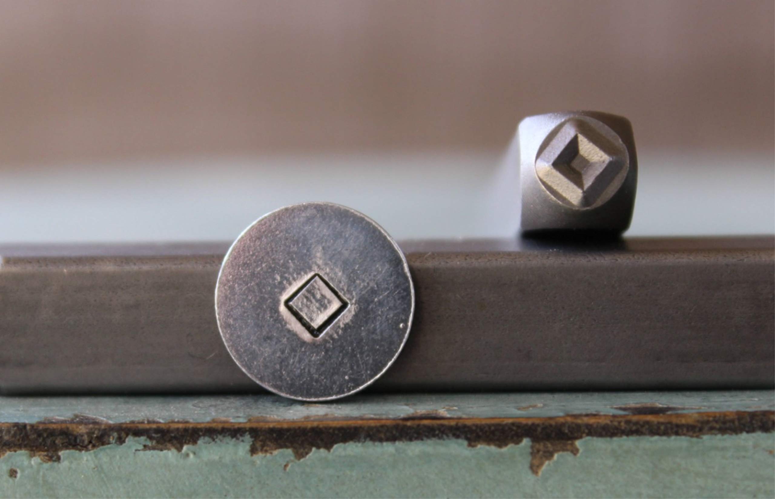 4mm Diamond Shape Metal Punch Design Stamp - Supply Guy - CH-384