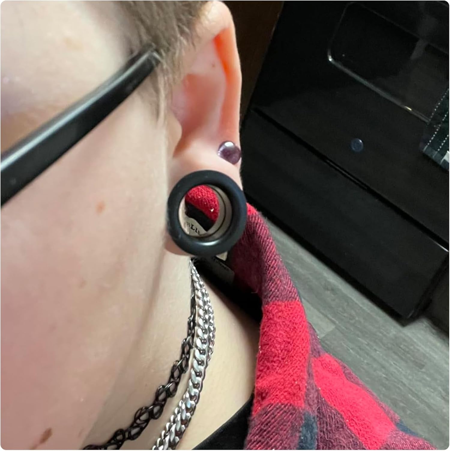 10G-25mm High Elasticity Silicone Ear Gauges Plugs Tunnels Earrings Flexible Double Flare Tunnels Expander Stretching Kit Gauge Earlets Plugs for Women Men Black Clear