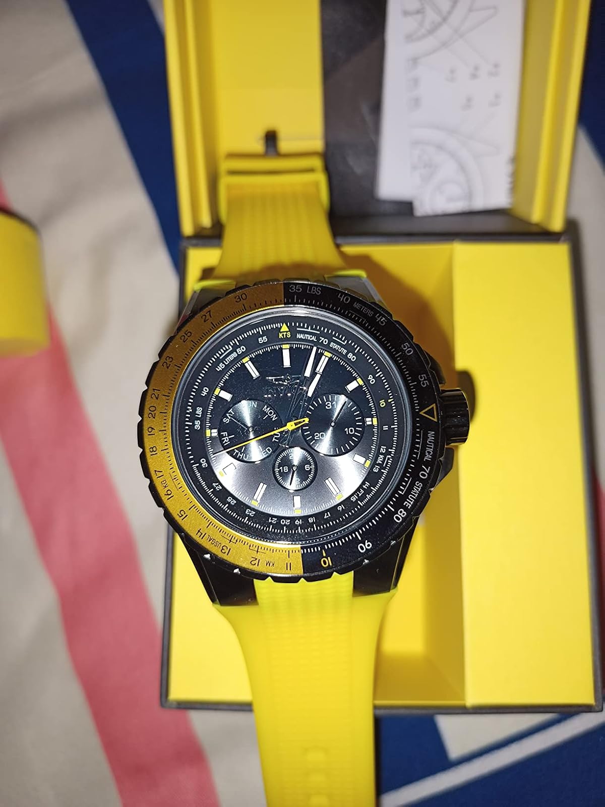 Invicta Relógio masculino Aviator 33038 Quartz, Amarelo, Movimento de quartzo Invicta Relógio masculino Aviator 33038 Quartz, Amarelo, Movimento de quartzo