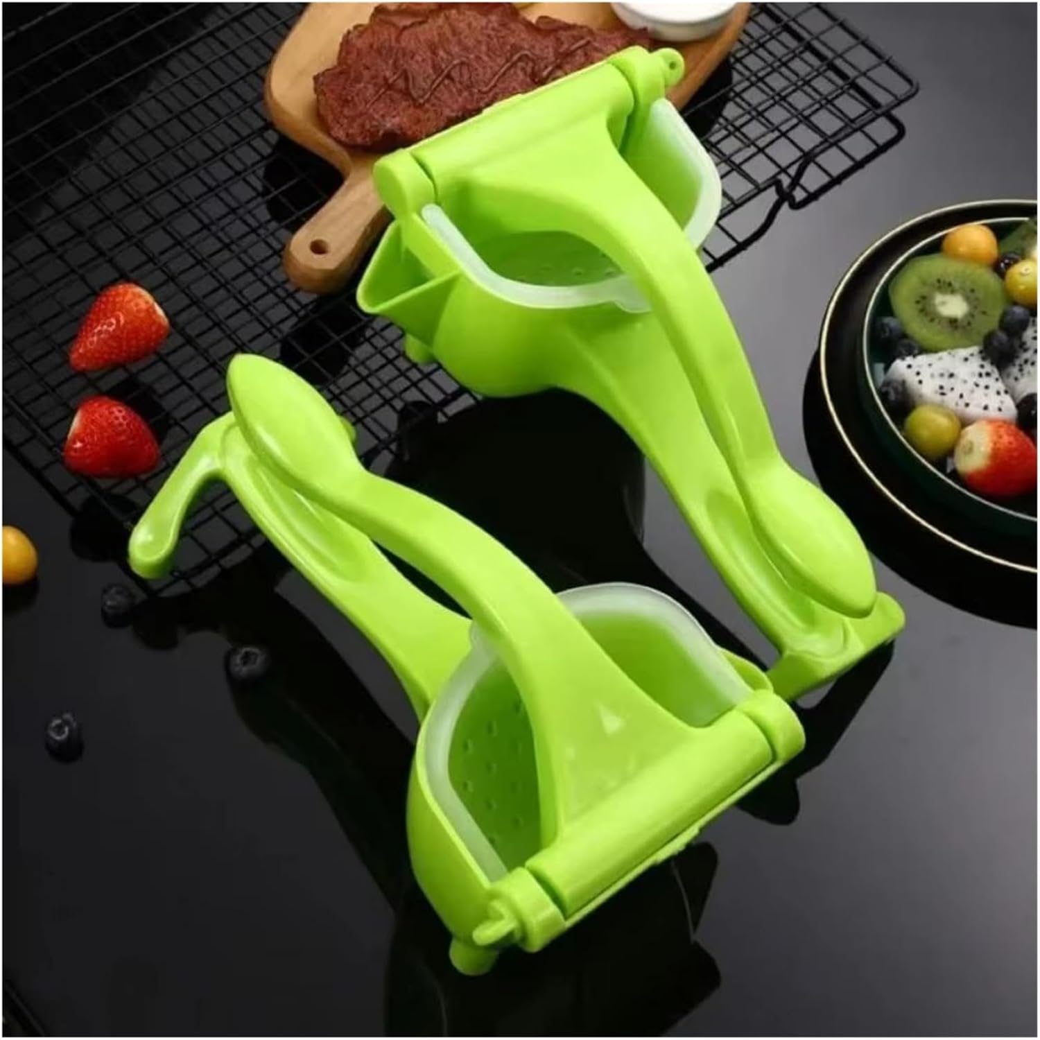 Juicer, Portable Manual Lemon Juicer Practical Kitchen Tool Compatible With Juice Mini Juicer Easy Squeezing Ideal Home Use