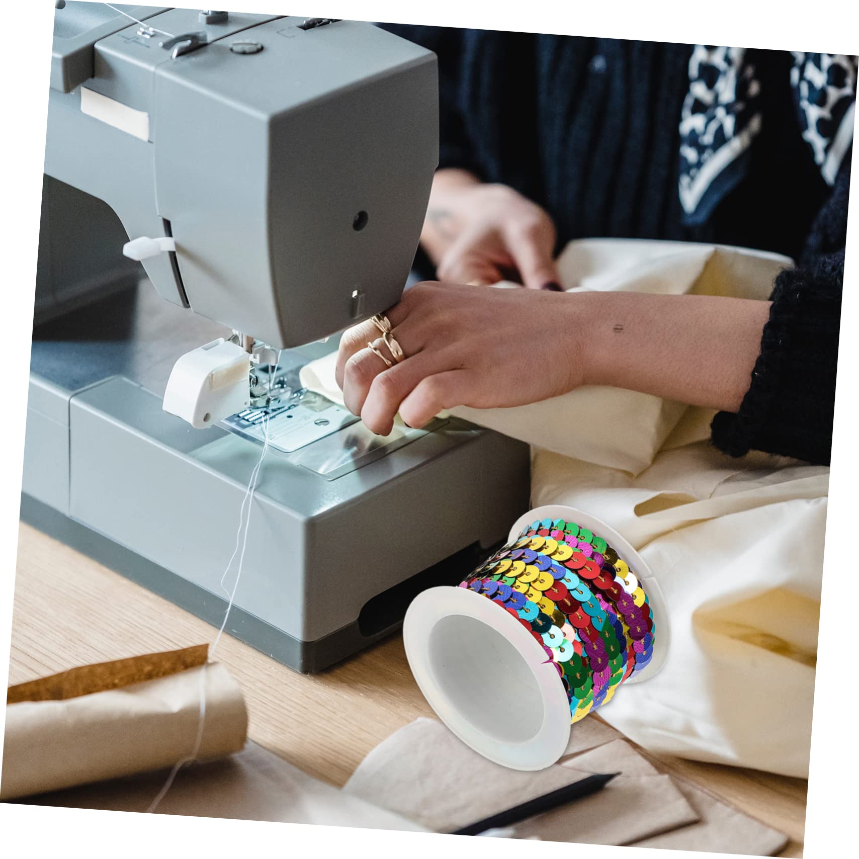 Housoutil 3sets 5 Rolls Paillette Strings of DIY Sequins Trim for Crafting Sewing and Headwear Decoration Lightweight Portable for Customizing Costumes and Accessories 5rolls*3