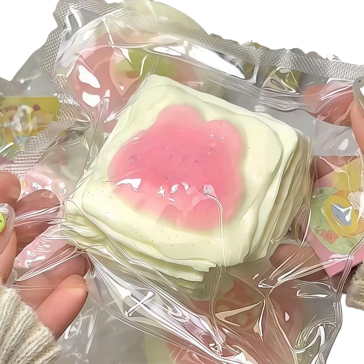 Amazon | スクイーズケーキおもちゃ 水感スクイーズ ストレス解消 癒し
