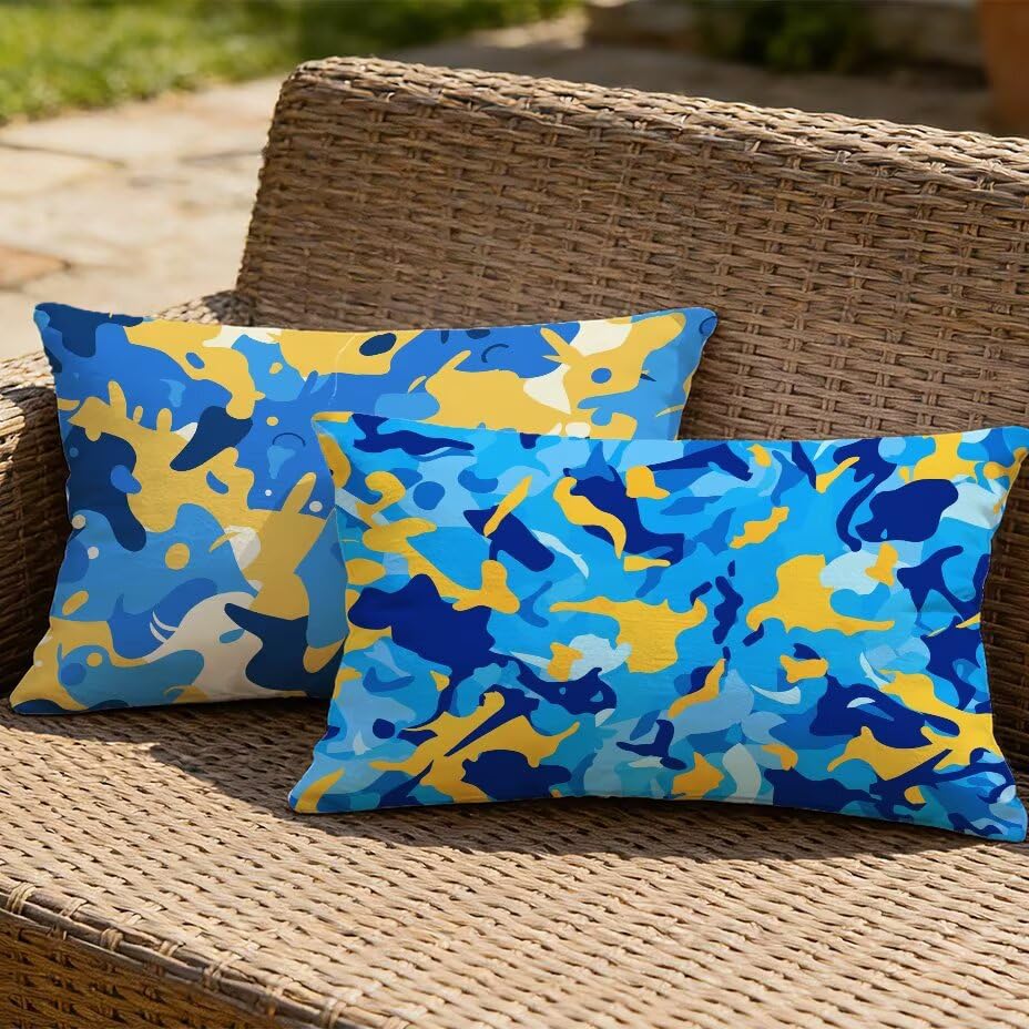 Coussin extérieur imperméable bleu pour valoriser le mobilier de jardin et patio