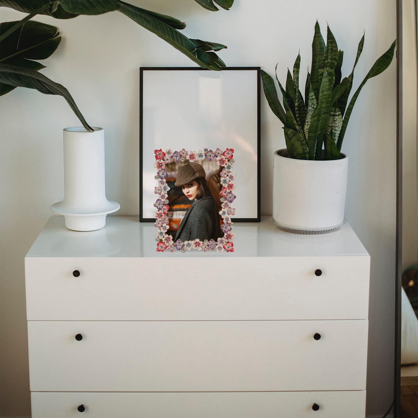 ULTECHNOVO Marco de Fotos Creativo Portafotos Decorativo para Fotos de 5 Pulgadas Metal Vidrio y Madera Diseño Floral Resistente a Roturas Estilo Rural y Retro para Decoración del Hogar
