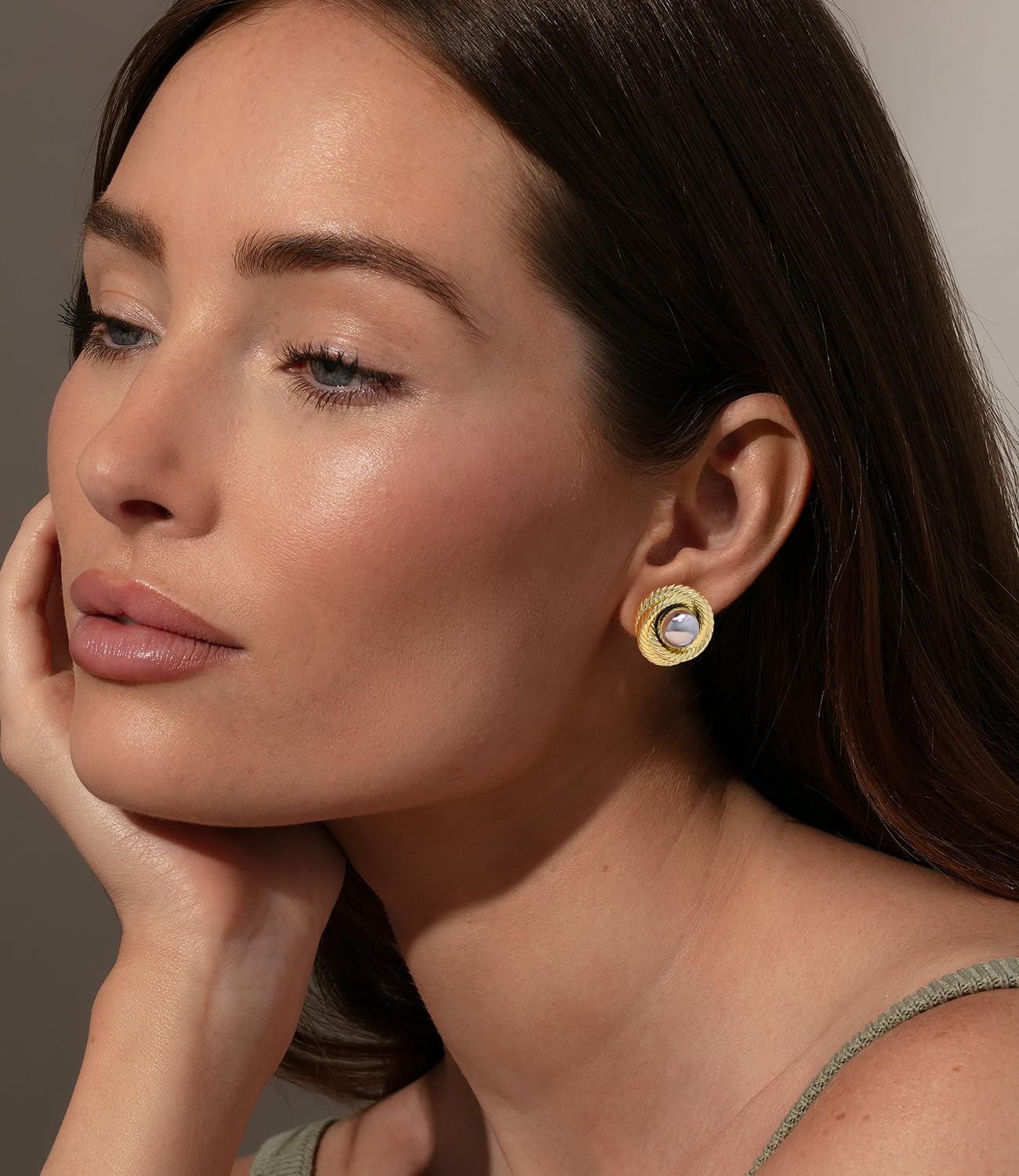 Chunky Gold Earrings, Trendy Vintage 14K Gold Plated Round Rope Disc Stud Statement Earrings Hypoallergenic Dupes Jewelry for Women - Image 2